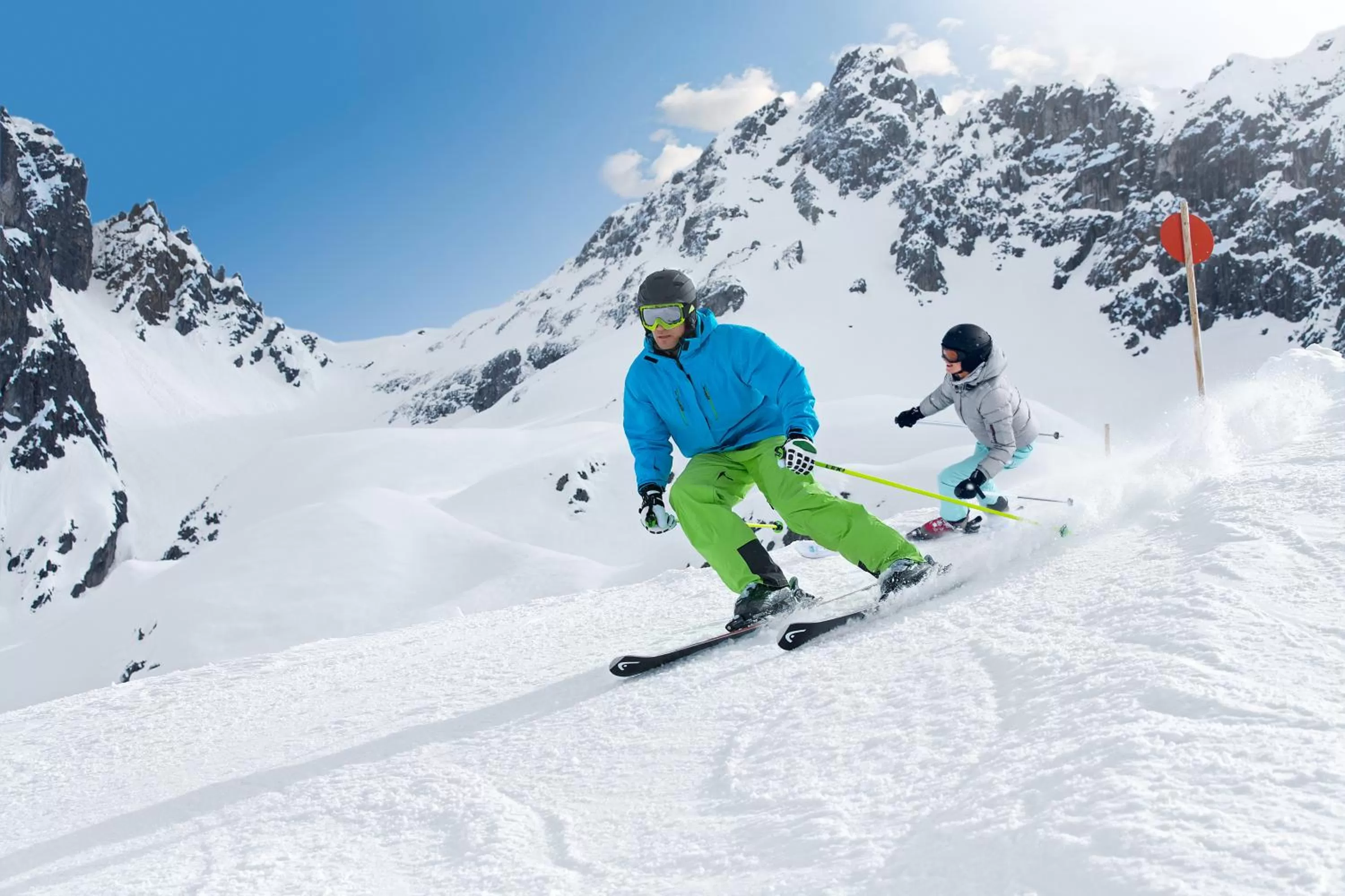 Skiing in ROBINSON AROSA - Adults only