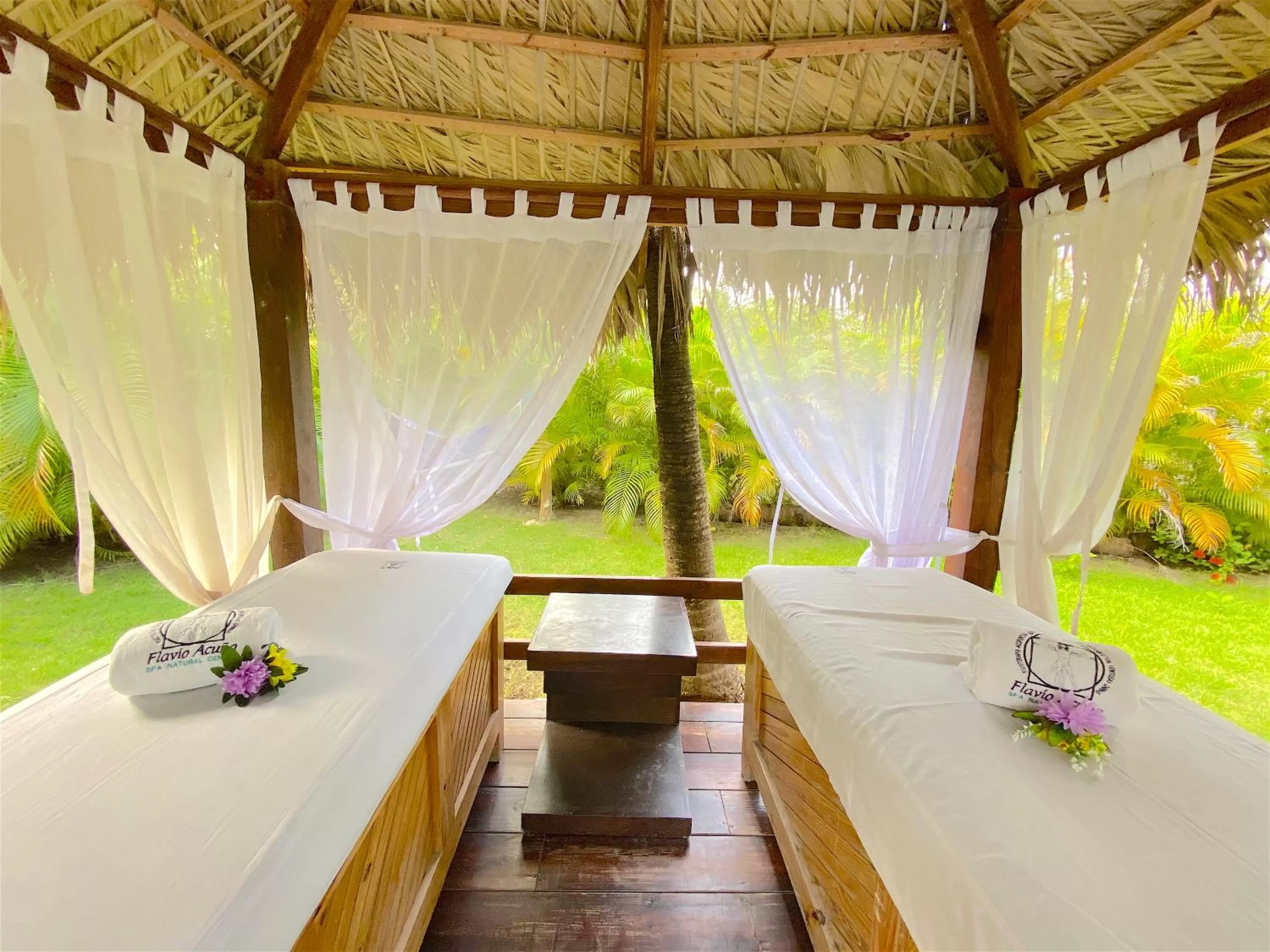 Massage in SOL CARIBE SUITES - PLAYA LOS CORALES - beach club, wifi, swimming pool