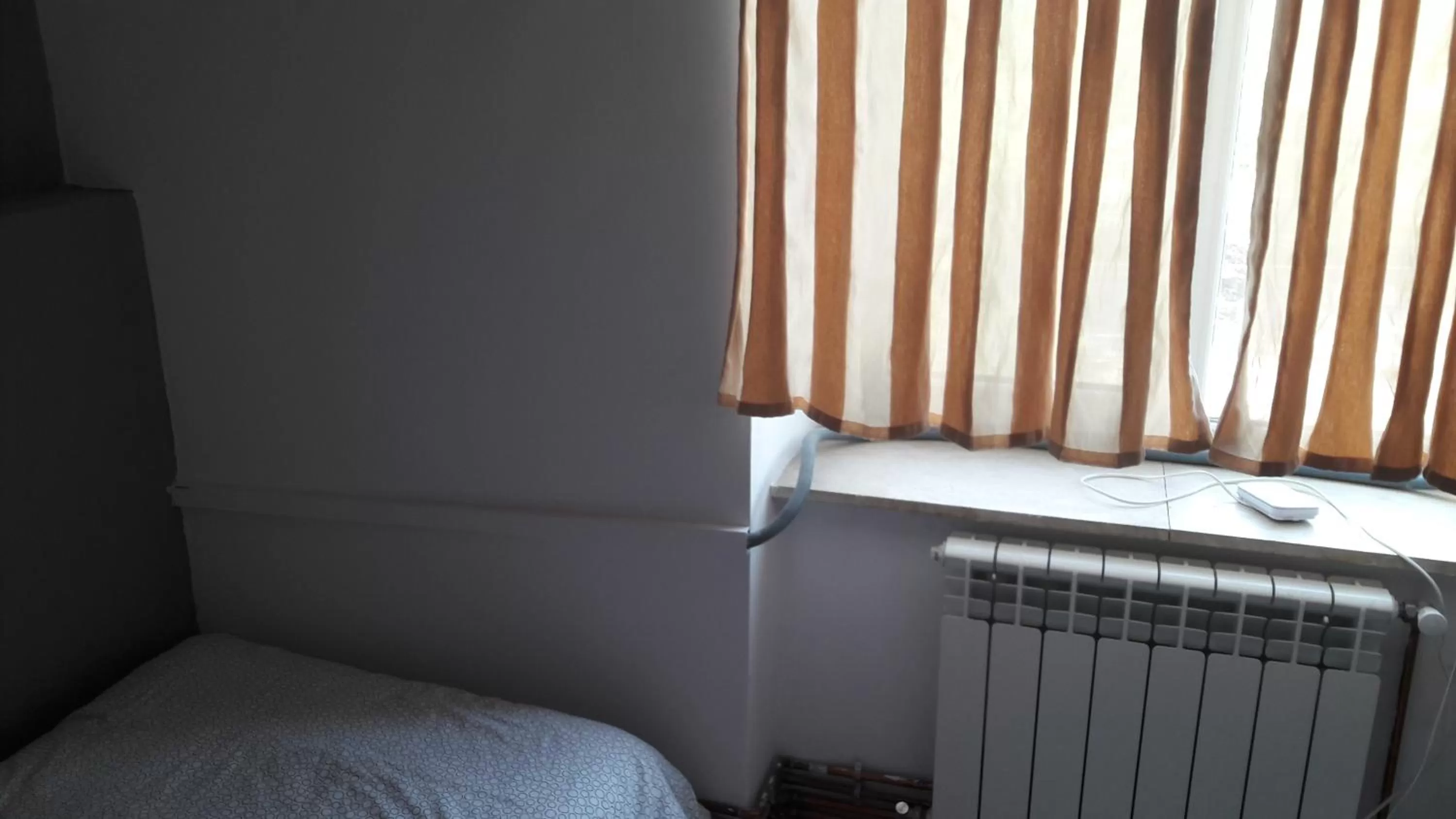 Bed in The Floor Piata Unirii