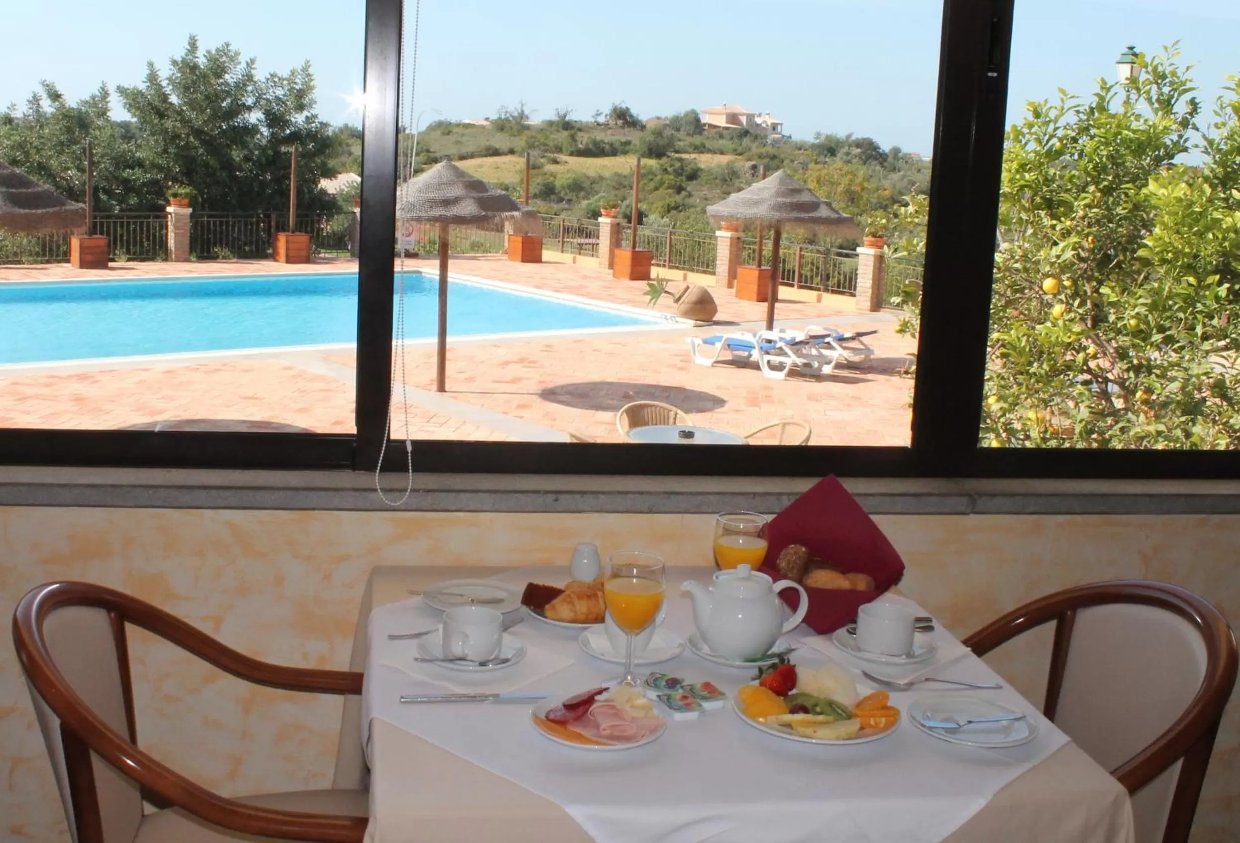 Breakfast in Quinta dos Poetas Nature Hotel & Apartments