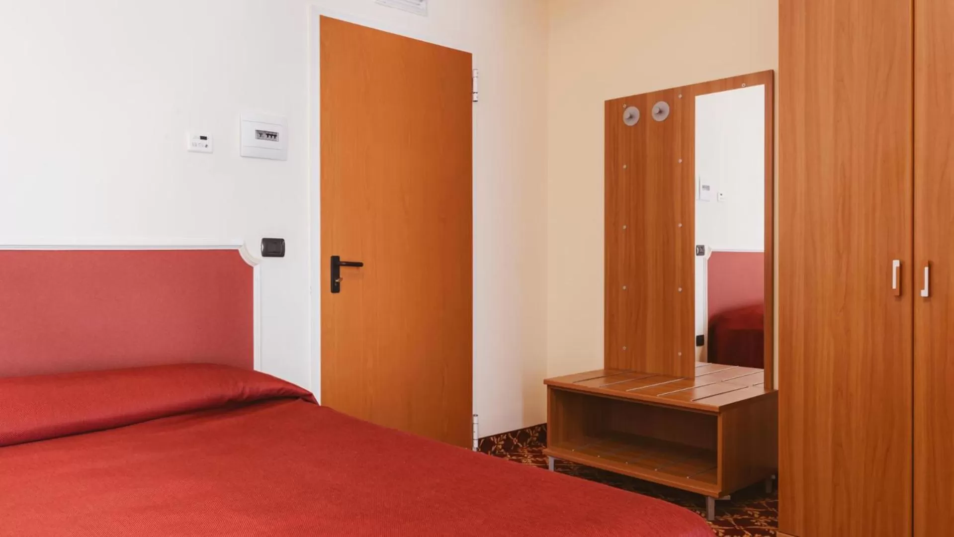 Bedroom, Bed in Hotel Villa Del Sorriso