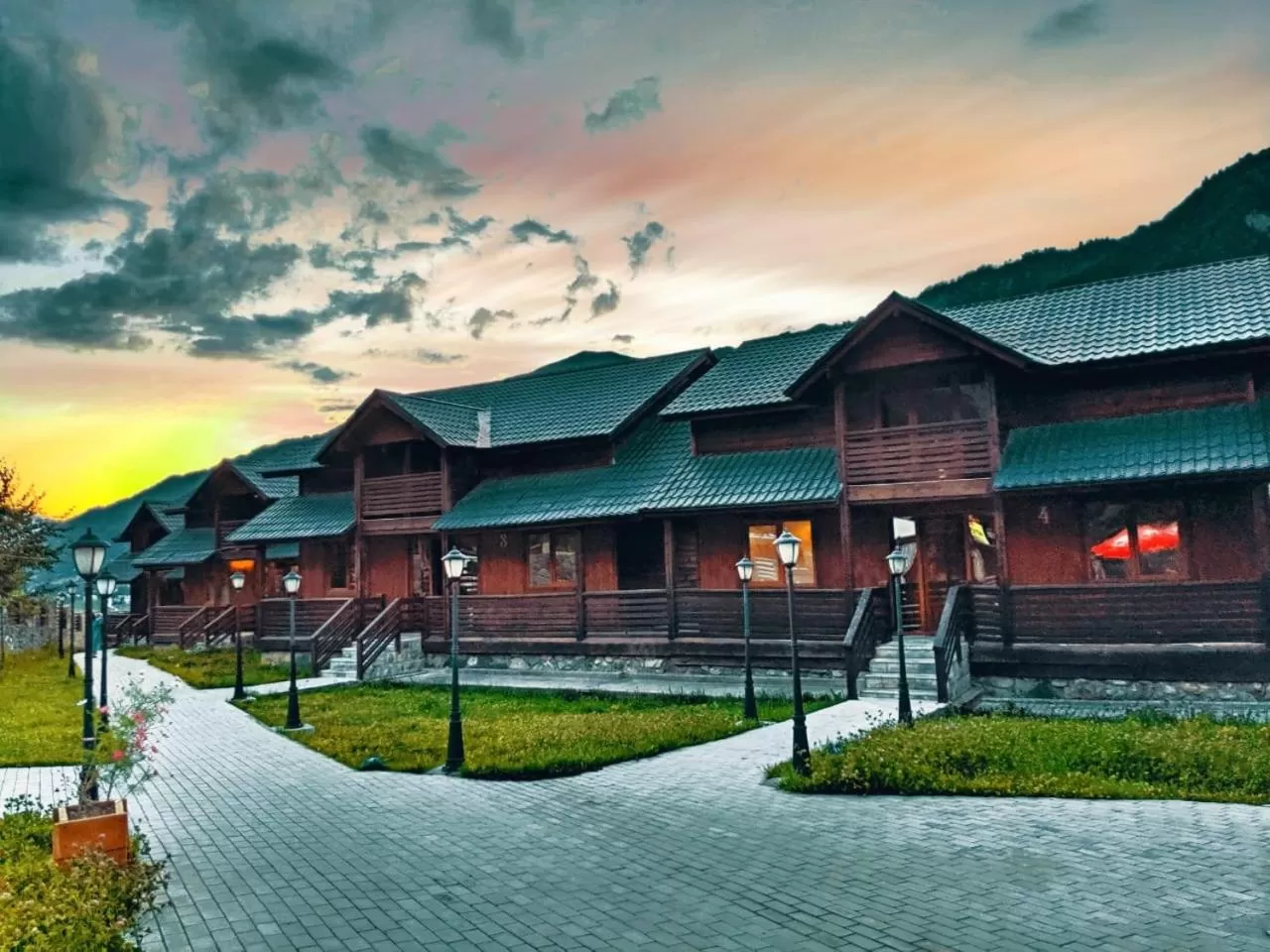 Property building in Hotel Banguriani