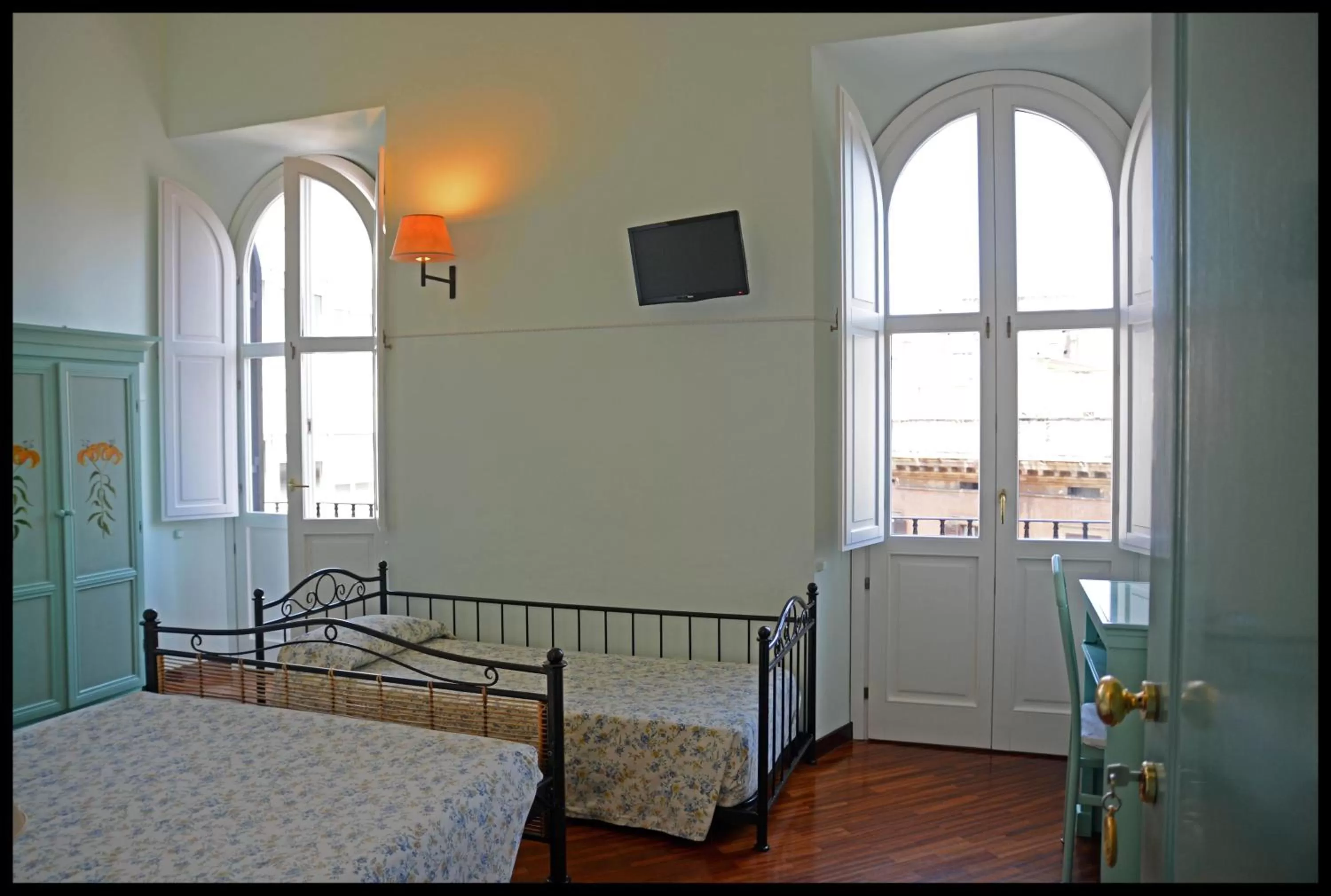 Bedroom, Bed in Lilium Boutique Hotel