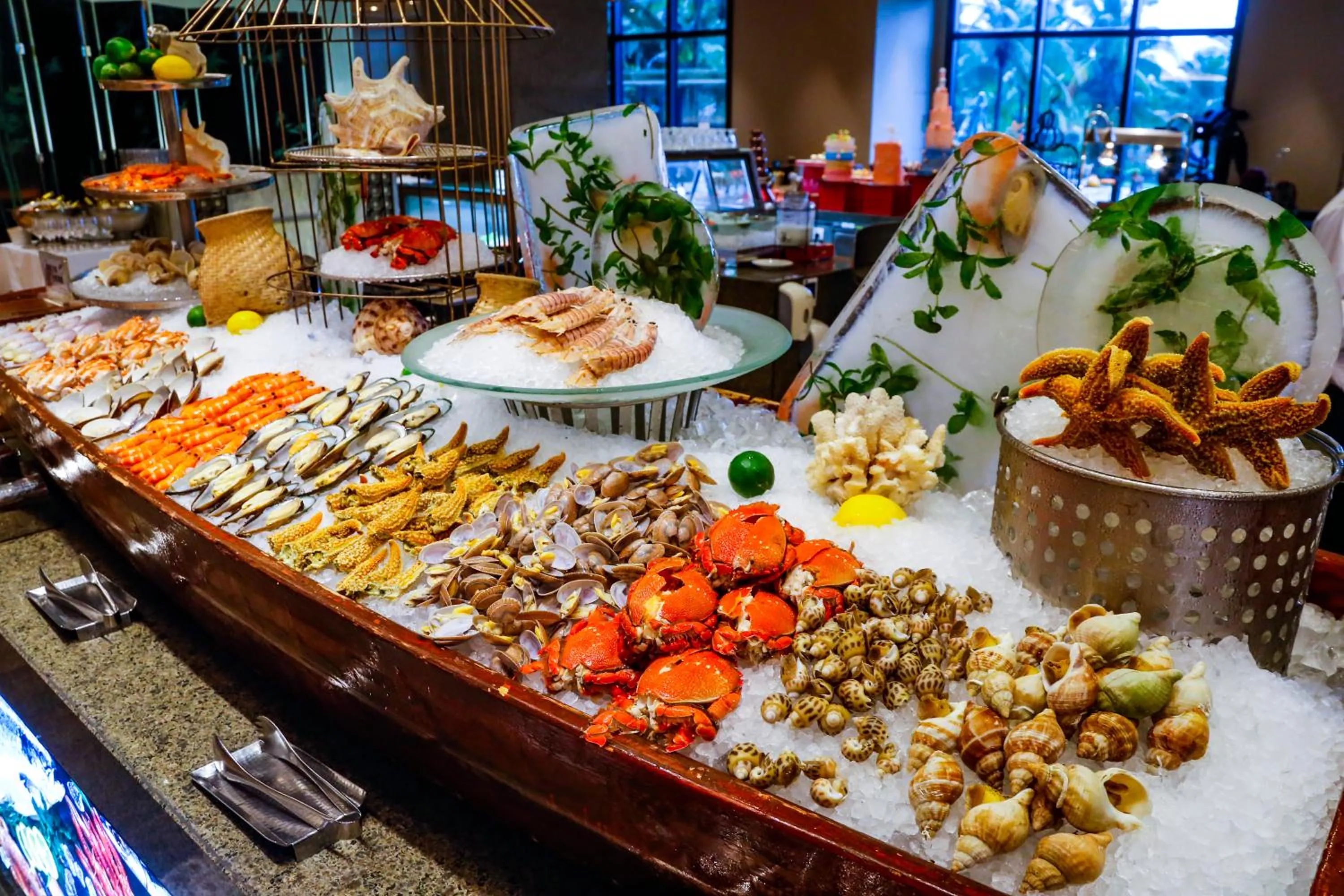 Food in Grand Hotel Haikou - Managed by Accor