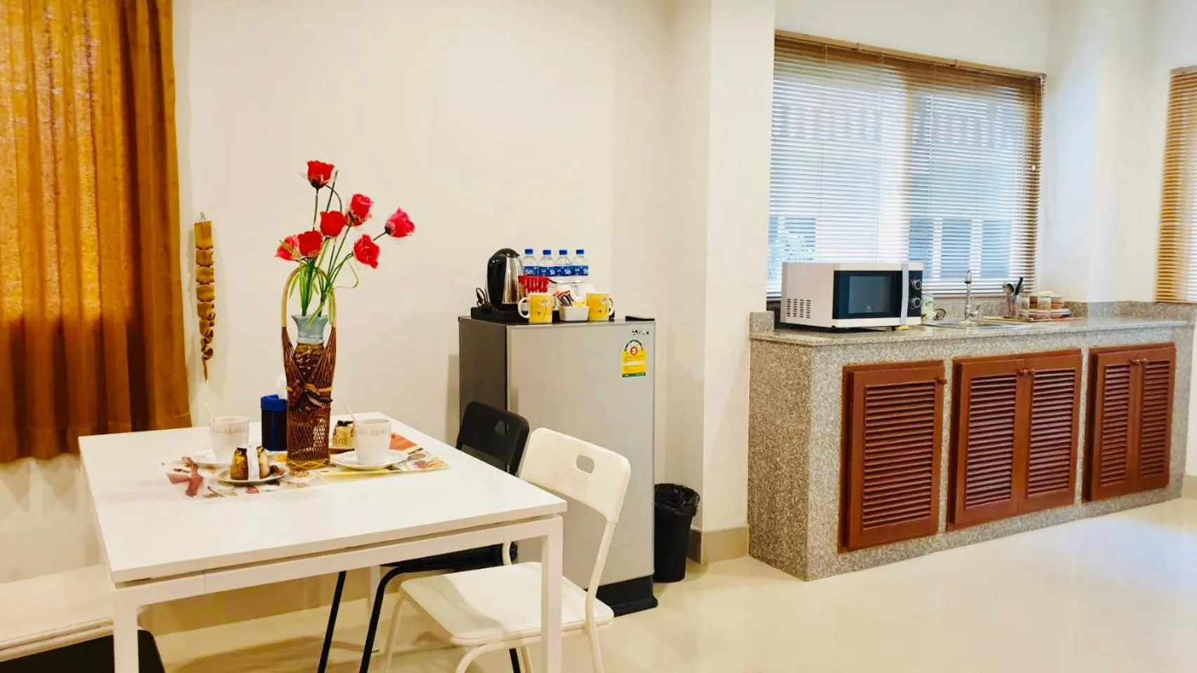Kitchen or kitchenette in Siray House