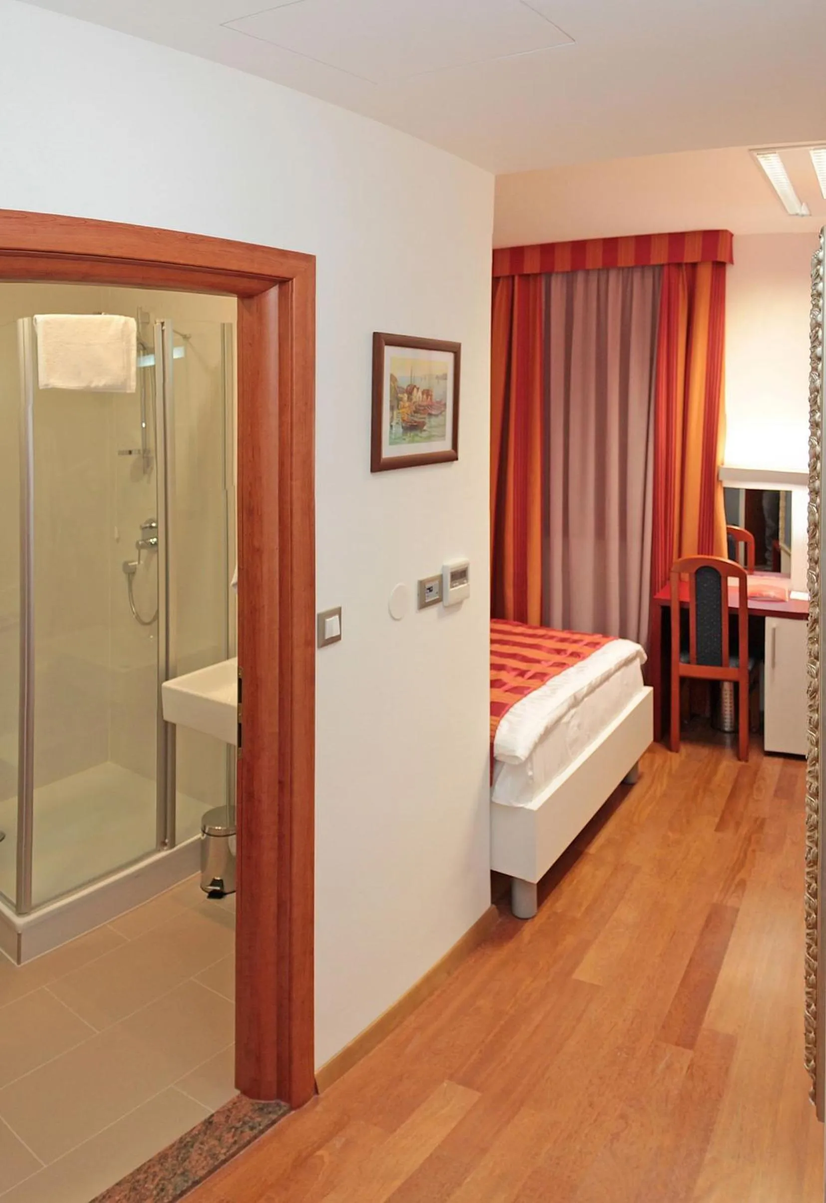 Photo of the whole room, Bed in Hotel Monika