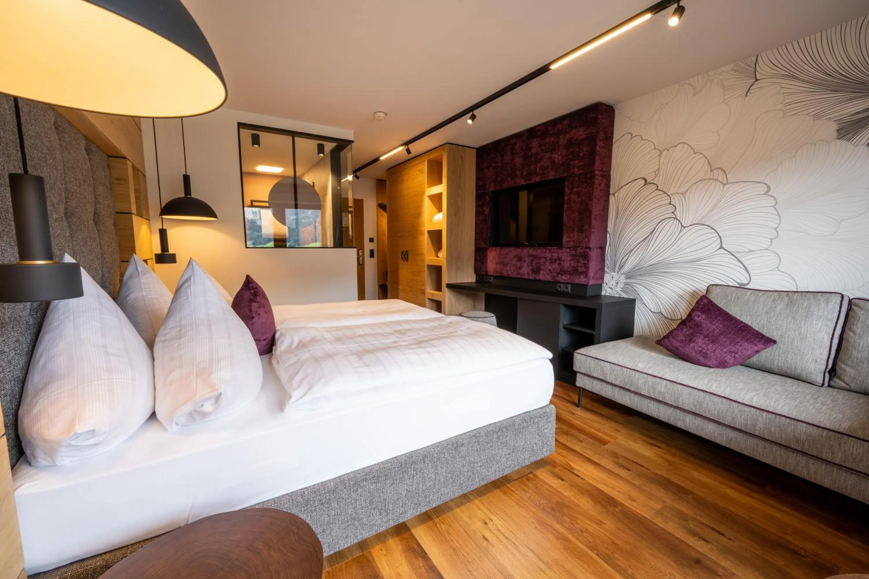 Photo of the whole room, Bed in Luxury All Inclusive Resort Schwarzbrunn 4 Sterne Superior