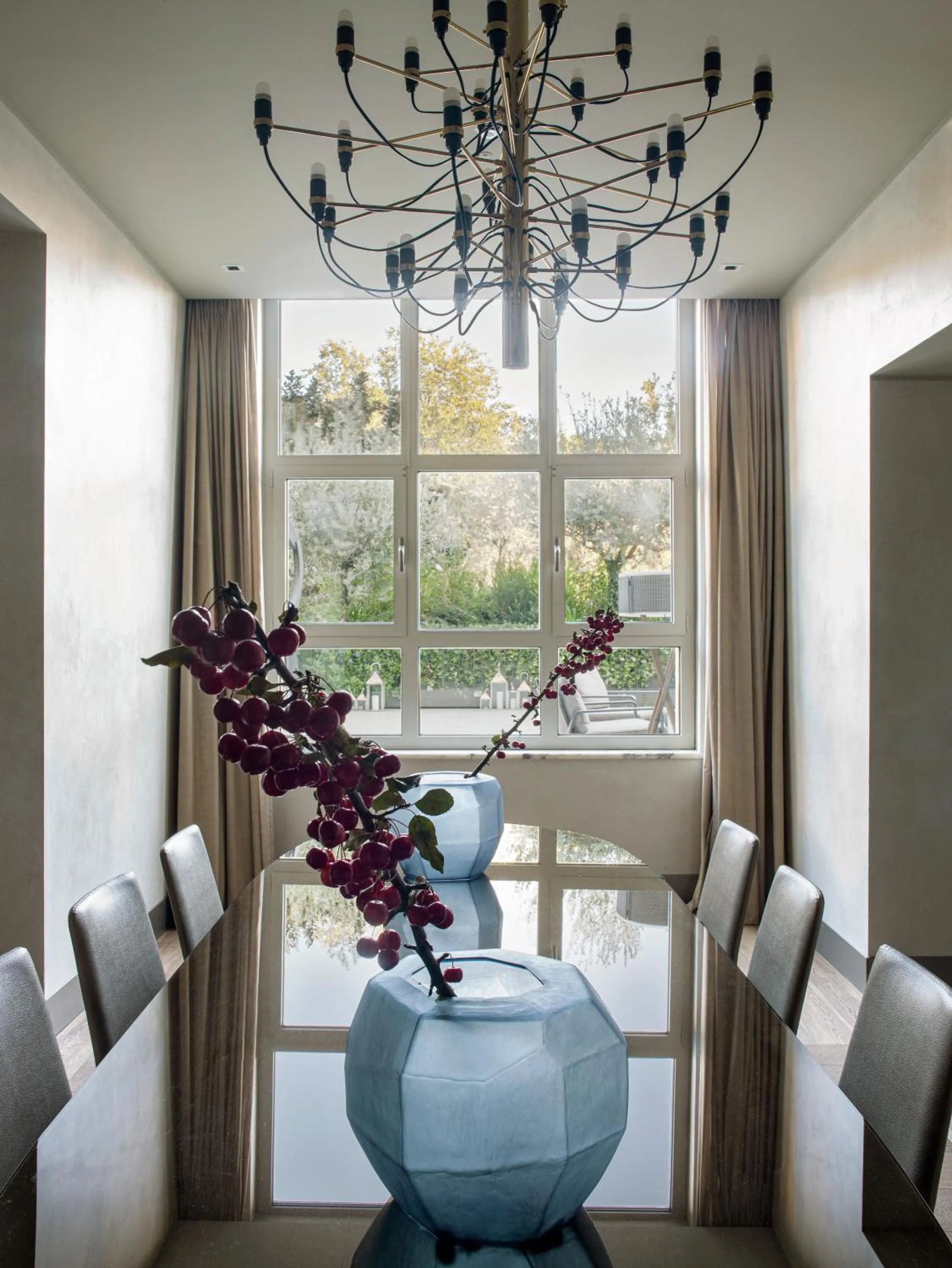 Living room in ME Milan Il Duca