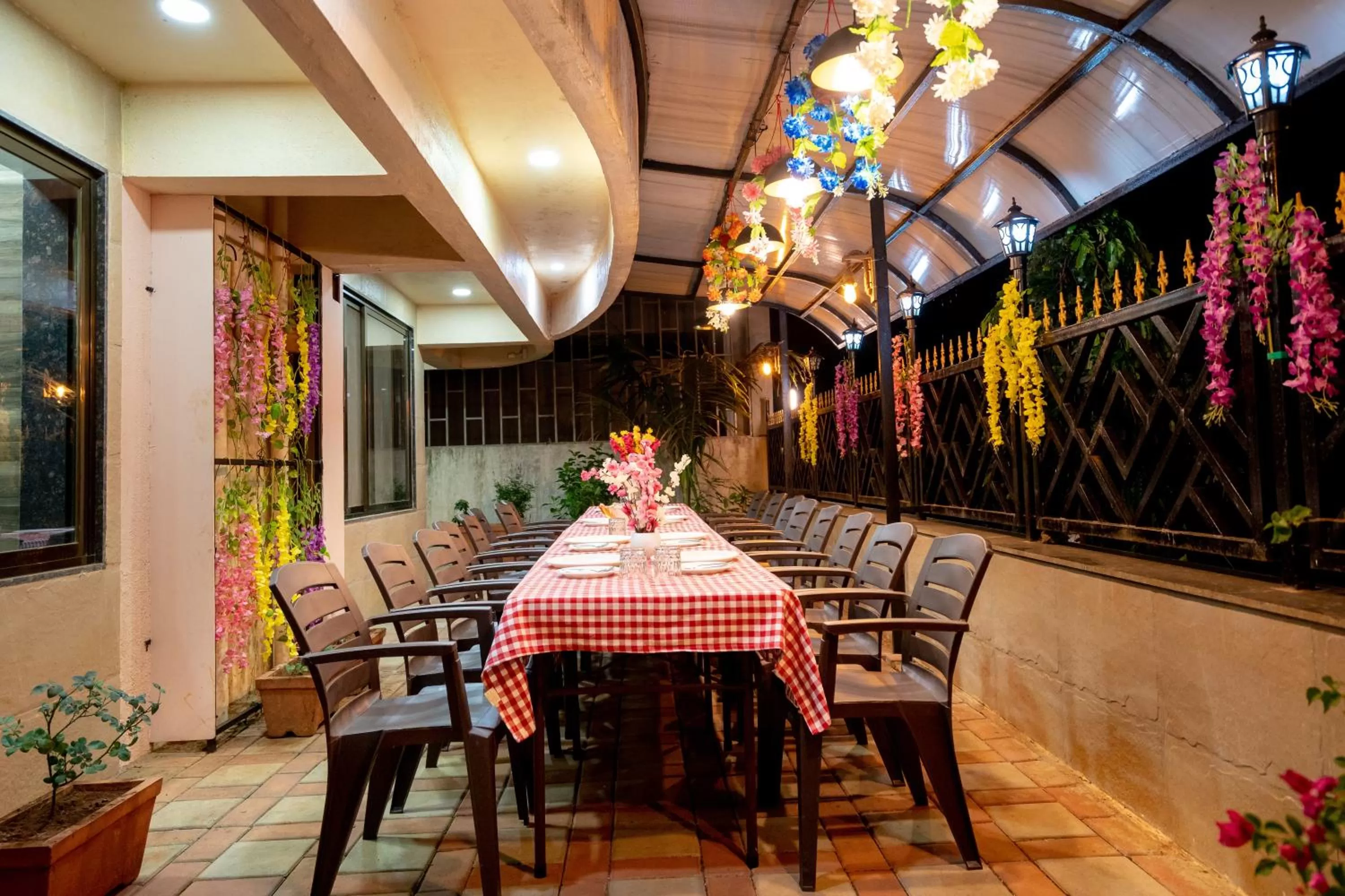 Dining area, Restaurant/Places to Eat in Pooja Villa Suites-Rooms and Pool, Igatpuri