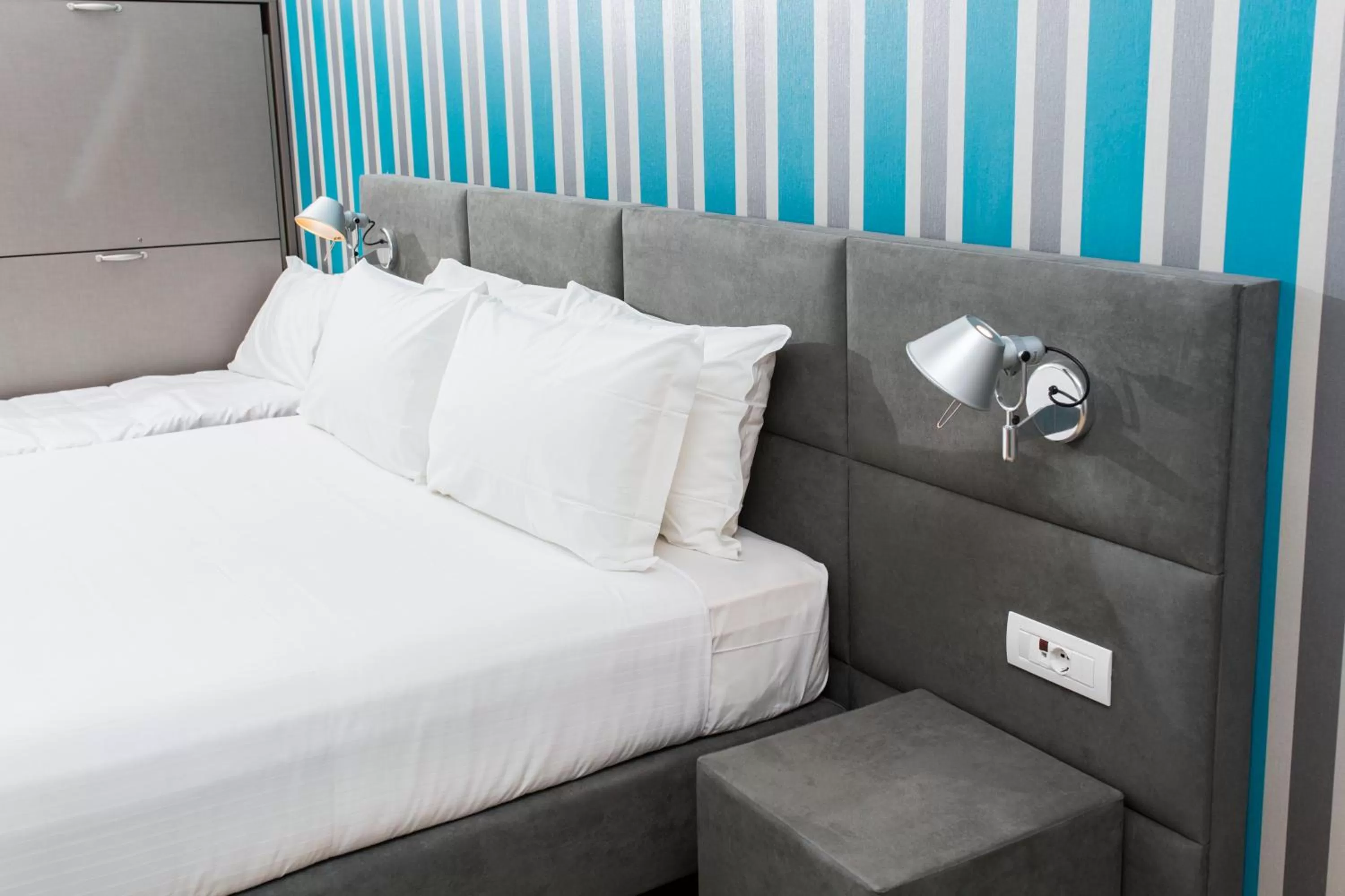 Bed in Diamante MHotel