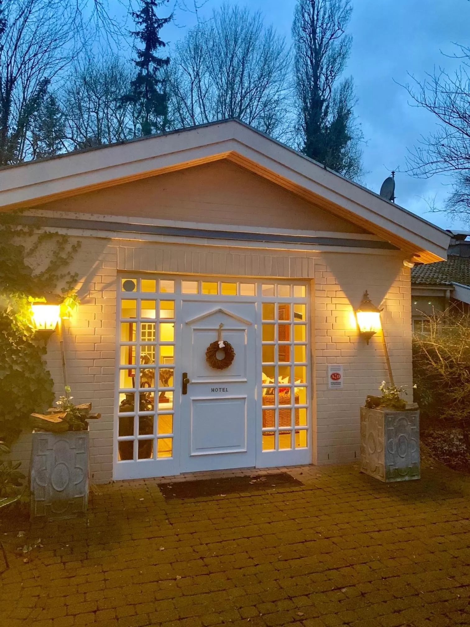 Facade/entrance in Gästehaus Schloss Bothmer