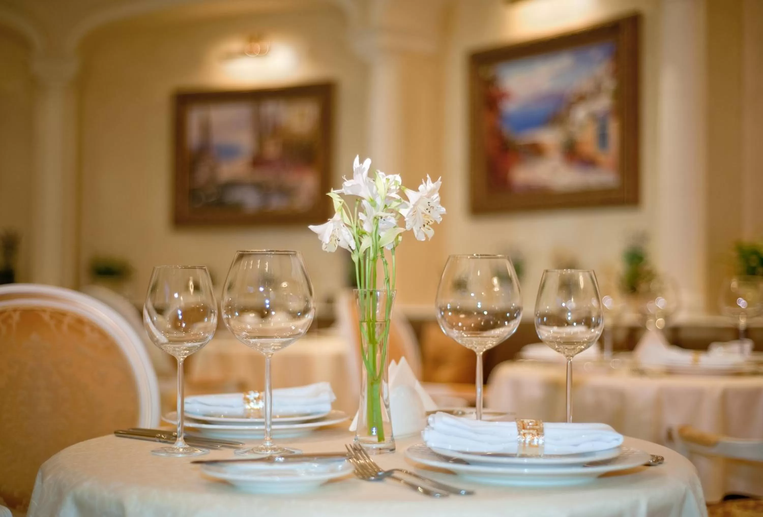 Restaurant/Places to Eat in Villa le Premier Maestro