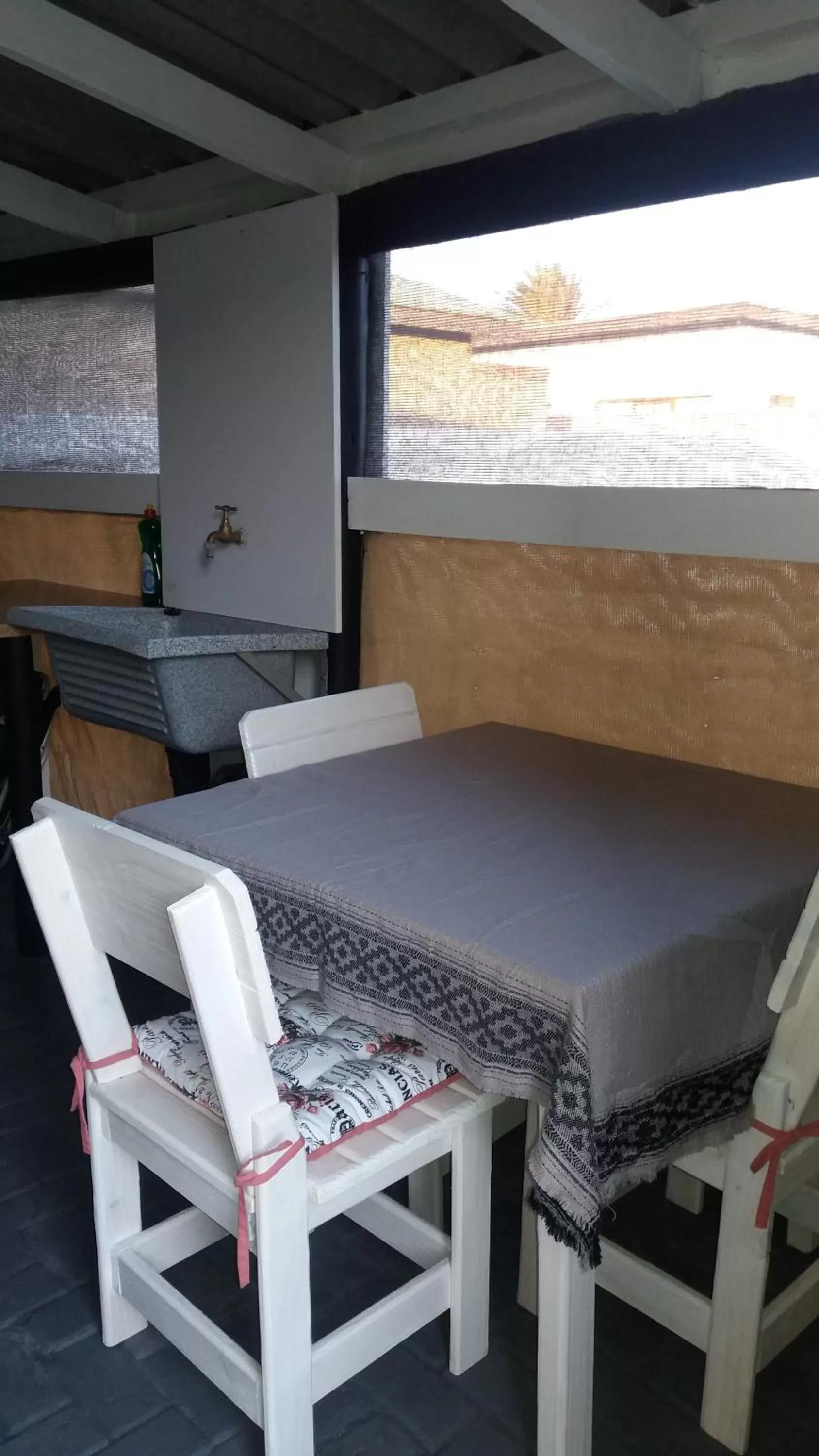 Communal kitchen in Sunflower Self-Catering