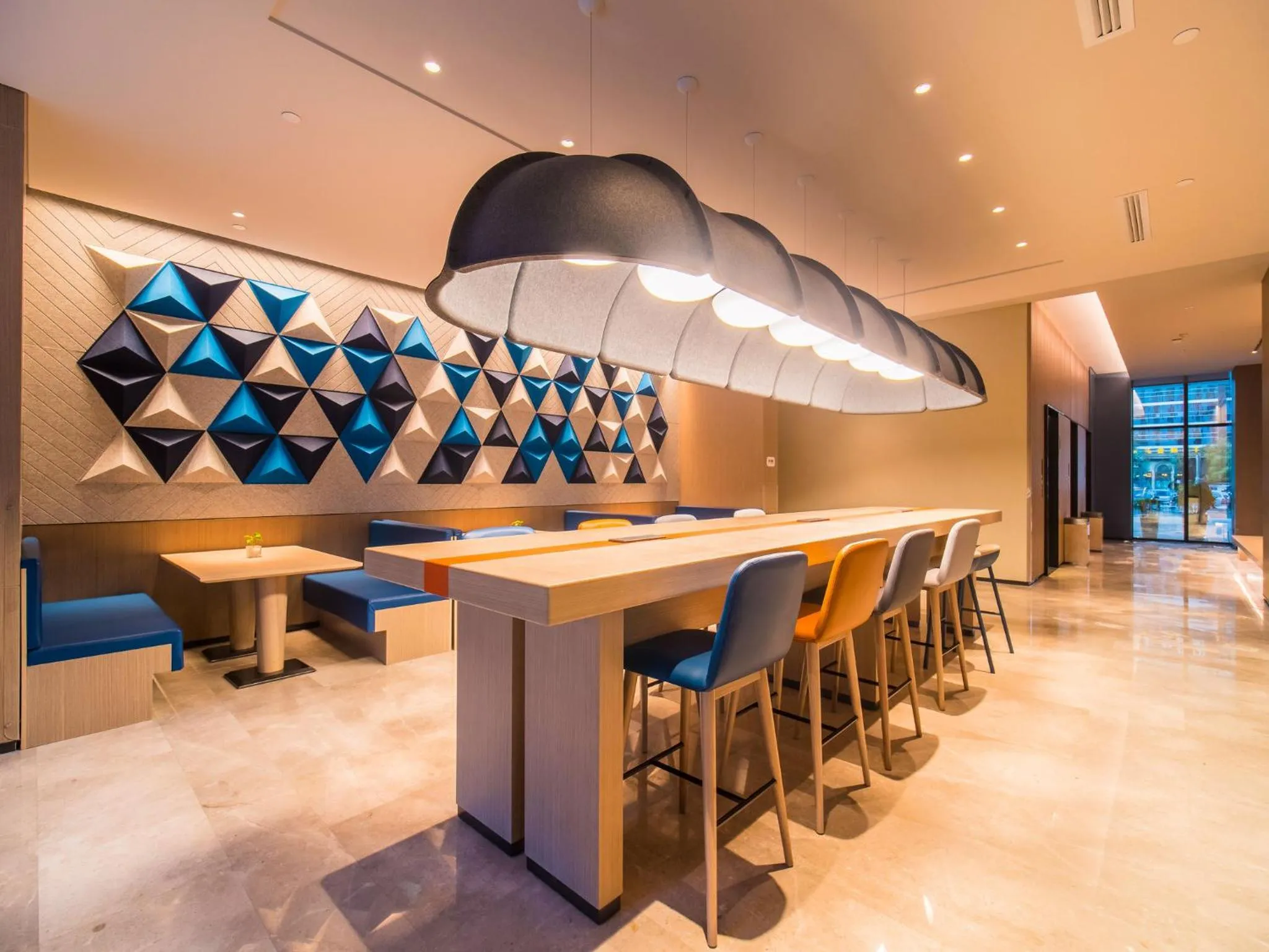 Nearby landmark in Holiday Inn Express Kunming West by IHG