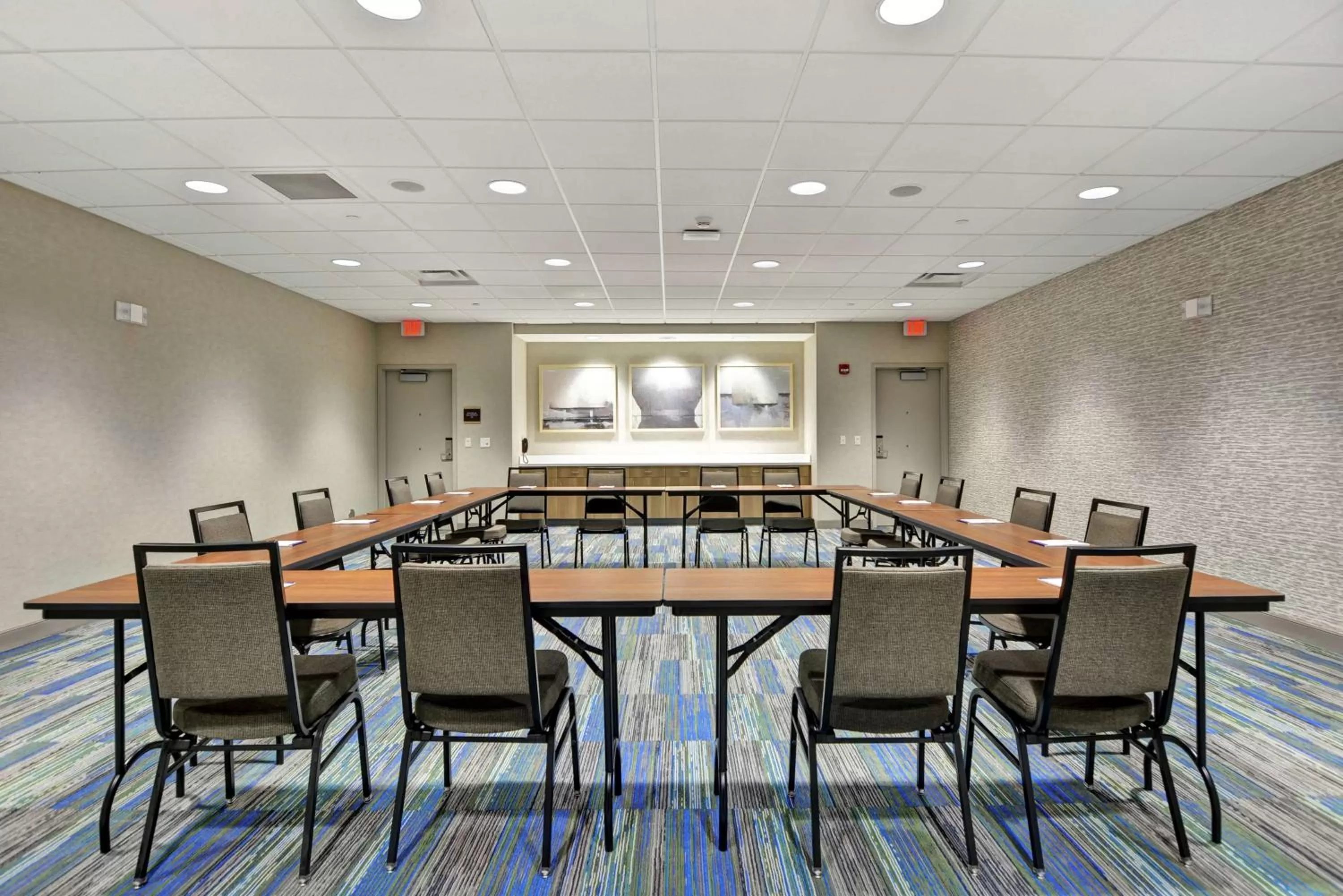 Meeting/conference room in Home2 Suites By Hilton Madison Huntsville Airport