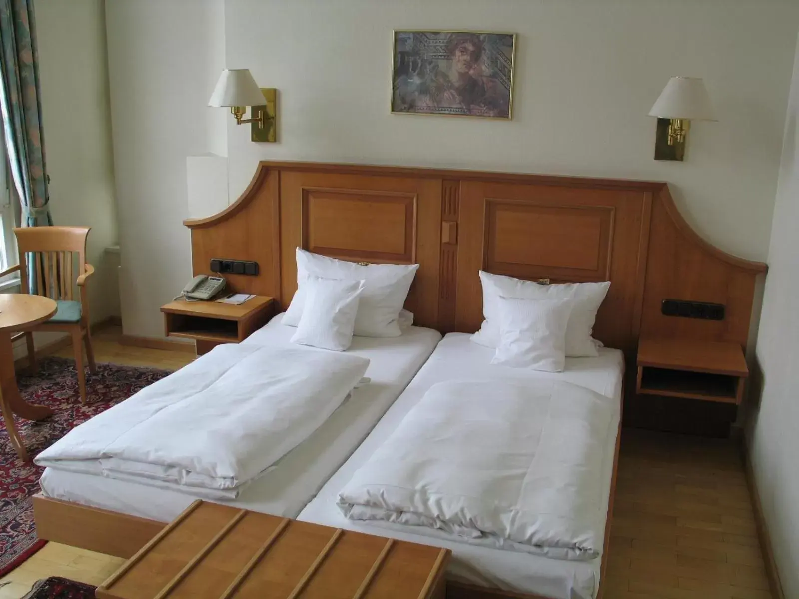 Double Room - single occupancy in Hotel Römischer Kaiser Double Room - single occupancy in Hotel Römischer Kaiser