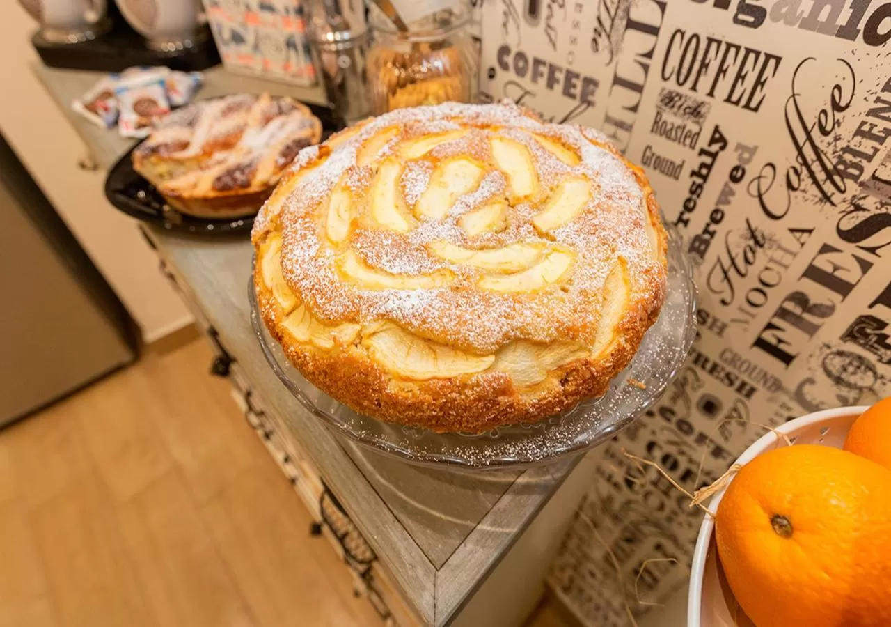 Buffet breakfast in B&B Vico Milano 18