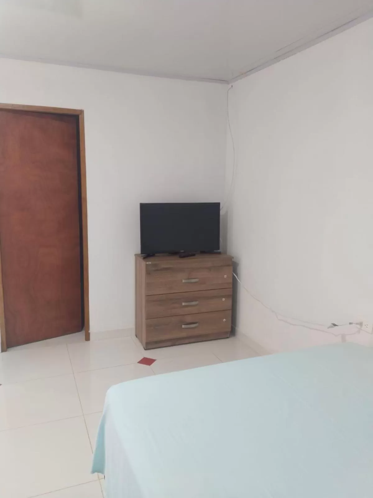 TV/Entertainment Center in Posada Sorybego