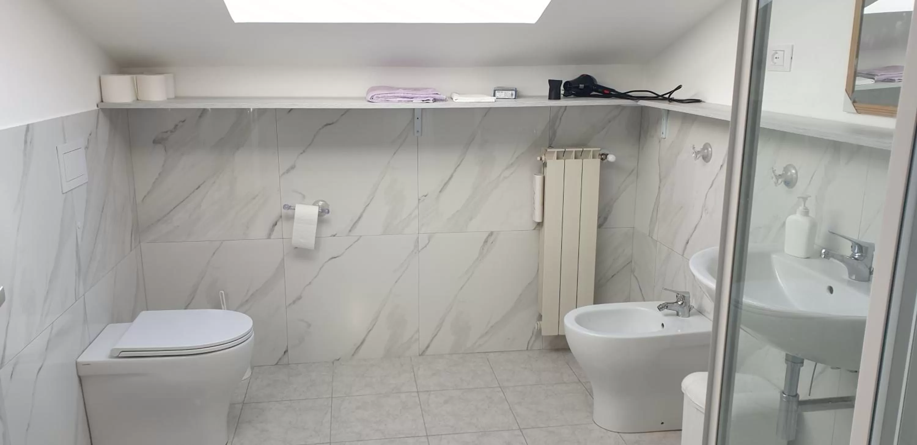 Toilet in Le Acacie rooms - ex B&B