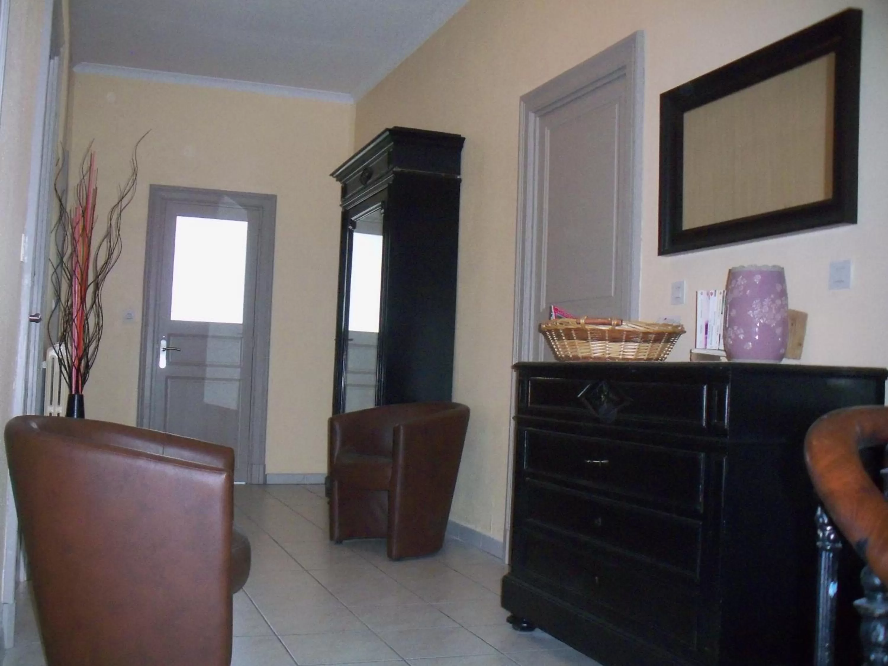 Lobby or reception in La Clé d'Or