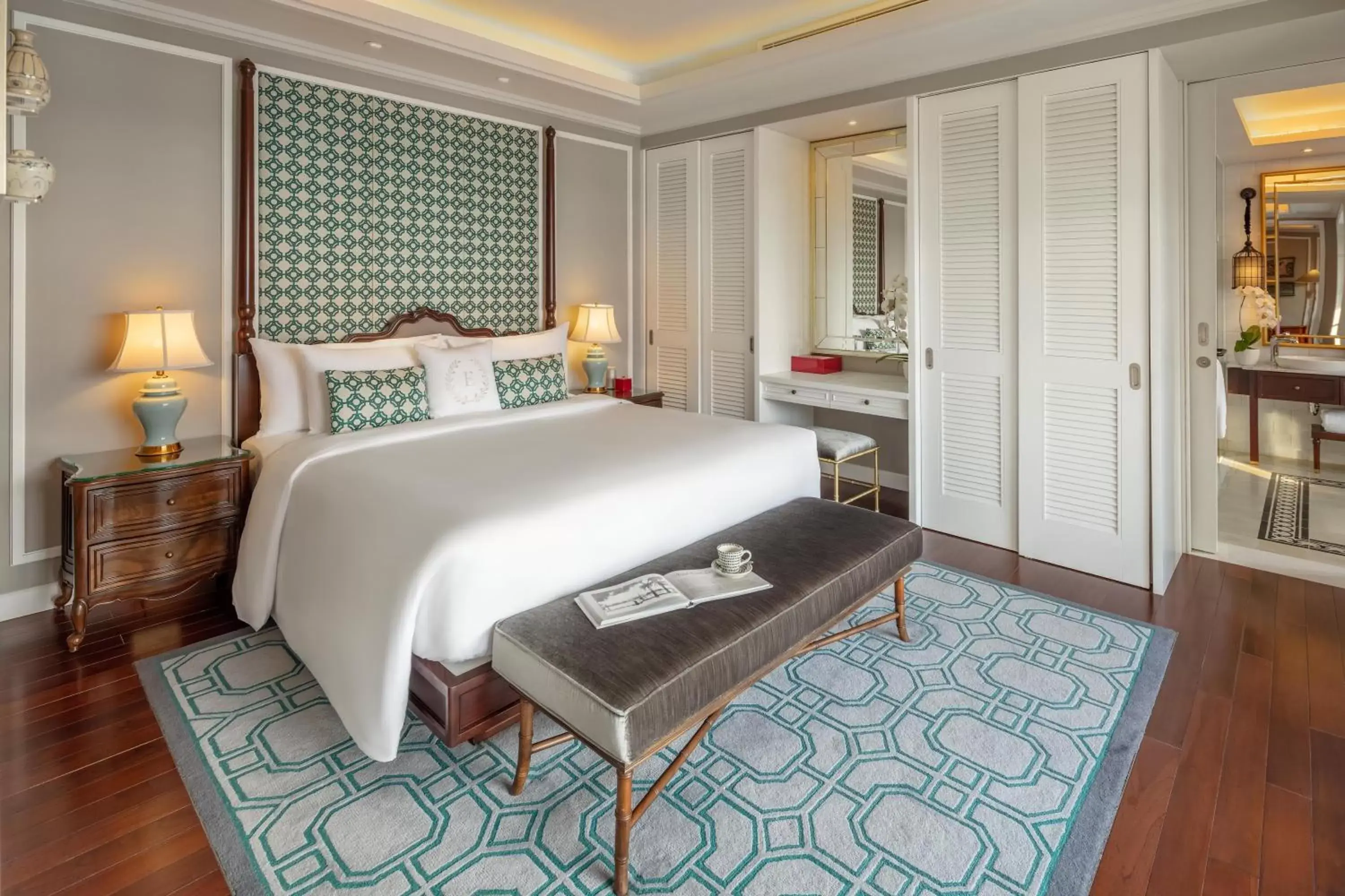 Mia Suite in Mia Saigon – Luxury Boutique Hotel Mia Suite in Mia Saigon – Luxury Boutique Hotel
