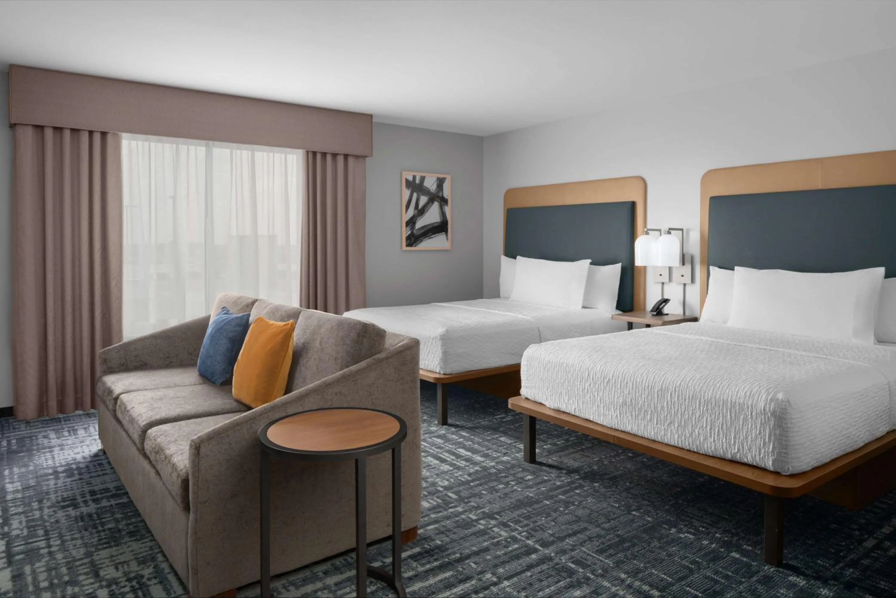 Living room, Bed in Homewood Suites By Hilton Charlotte Uptown First Ward