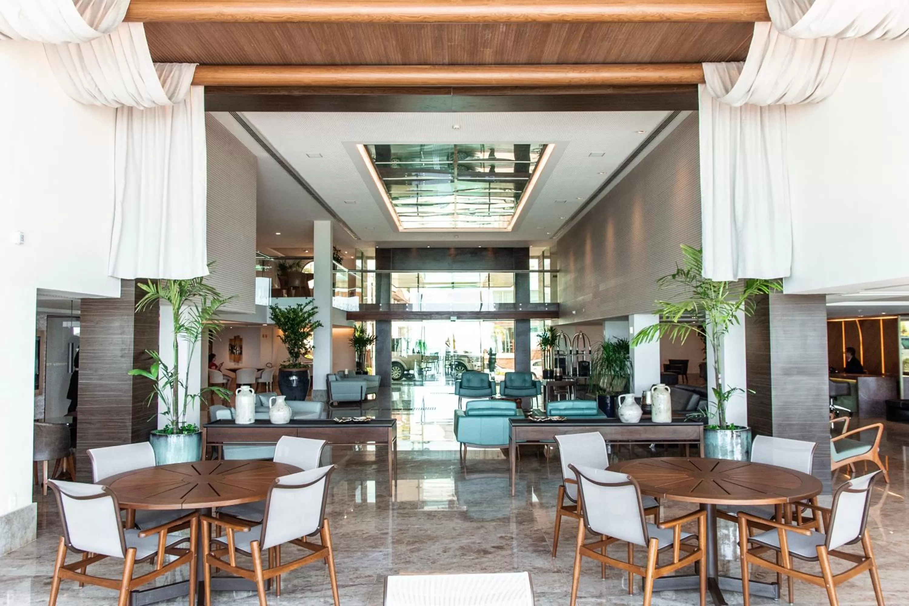 Vogal Luxury Beach Hotel & SPA