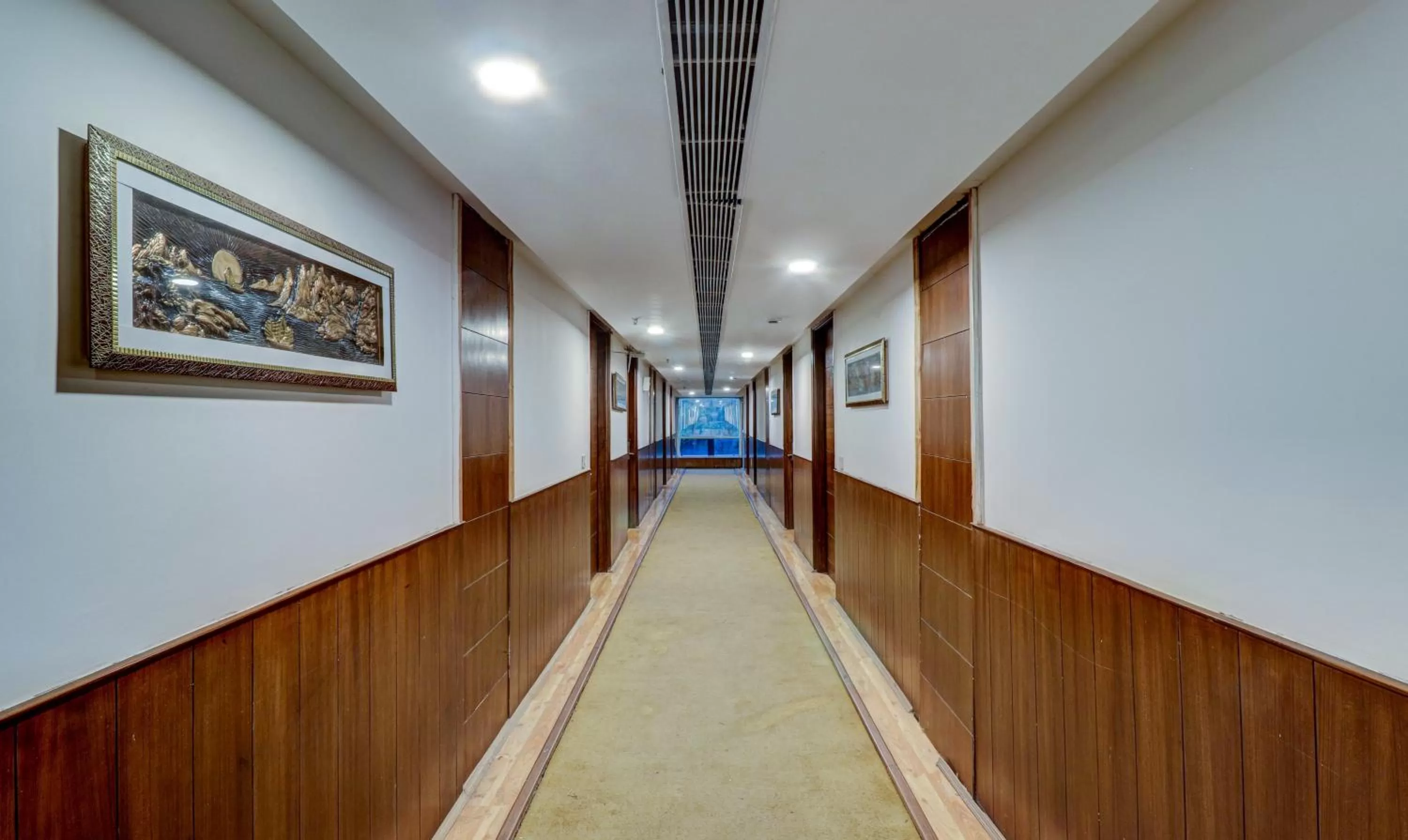 Lobby or reception in Treebo Premium Pearl Avenue Banquets And Lawn