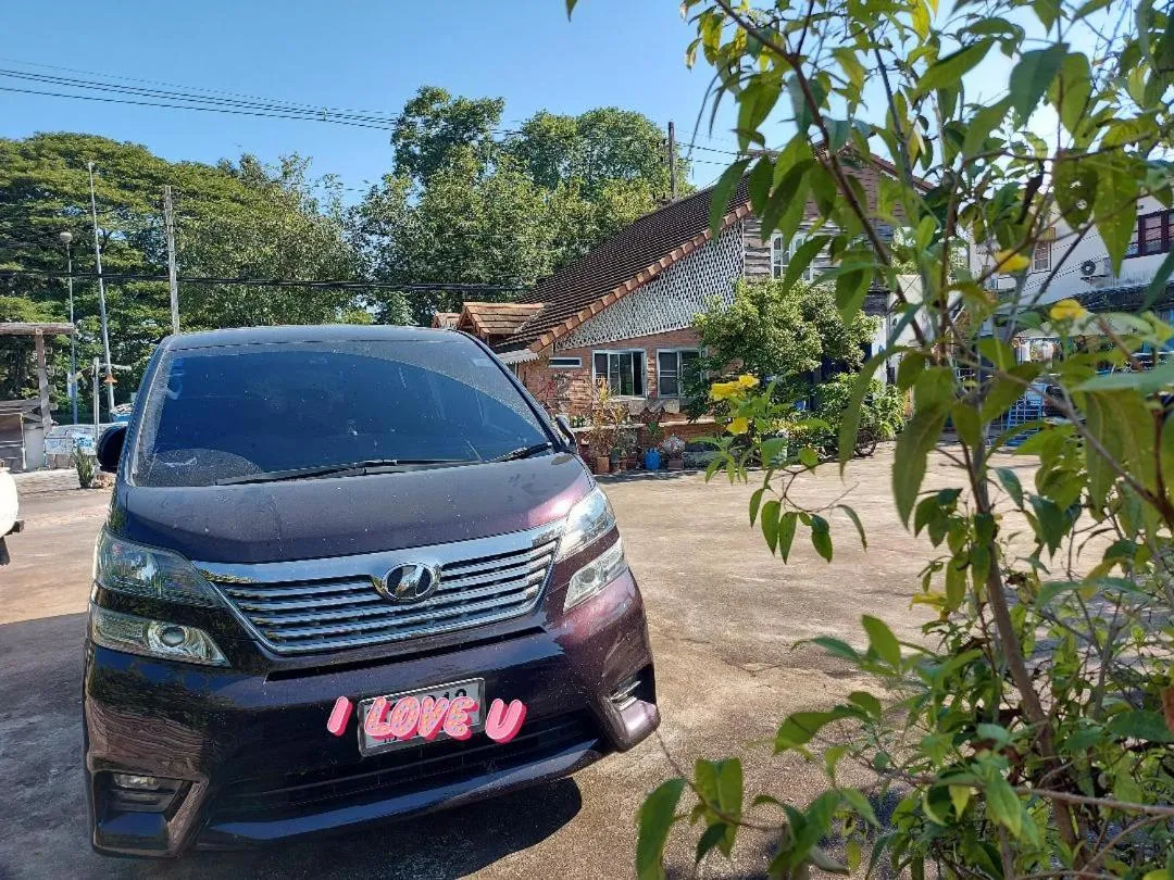 Scenic Riverside Resort