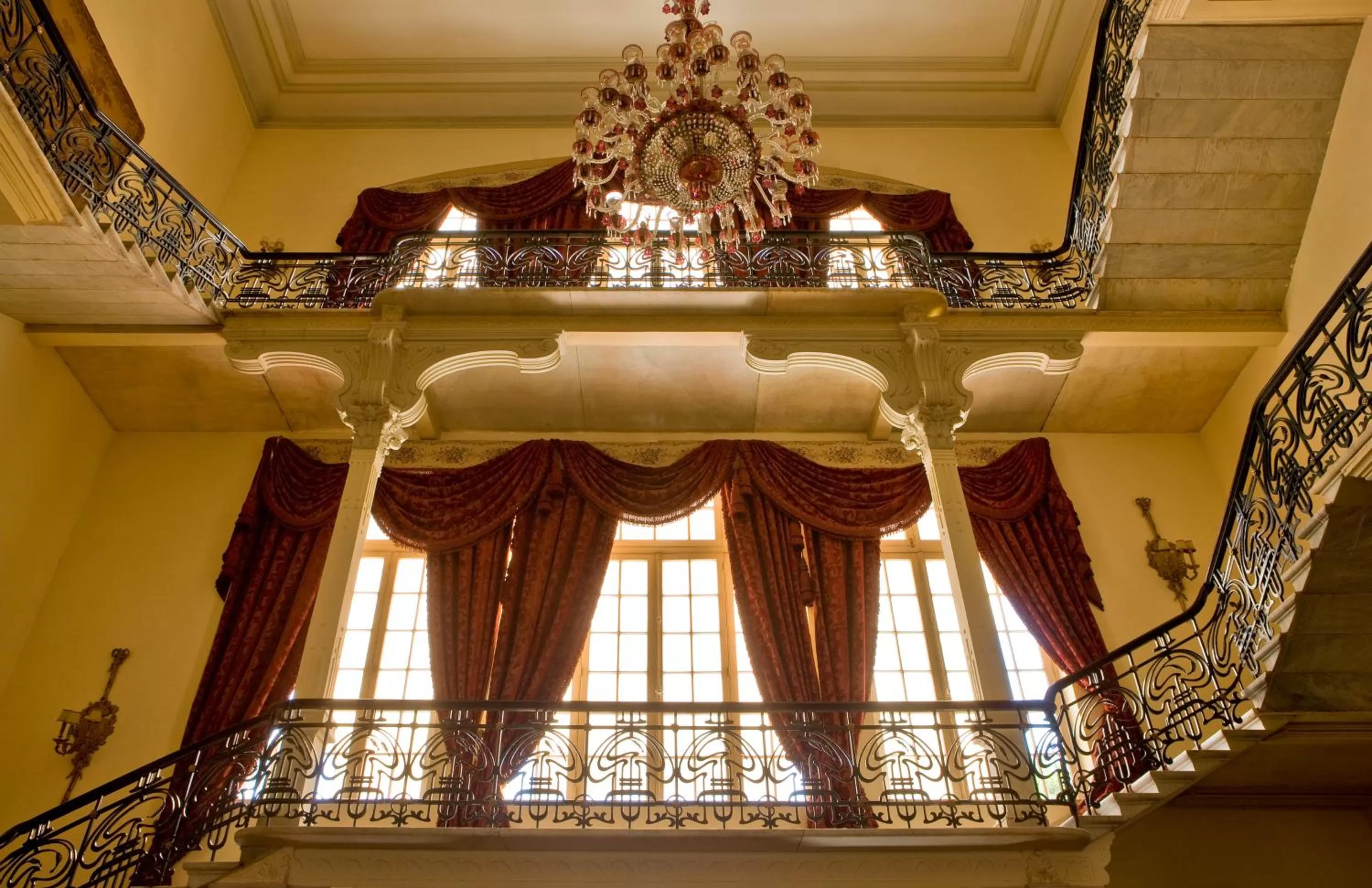 Day in Pavillon Winter Luxor