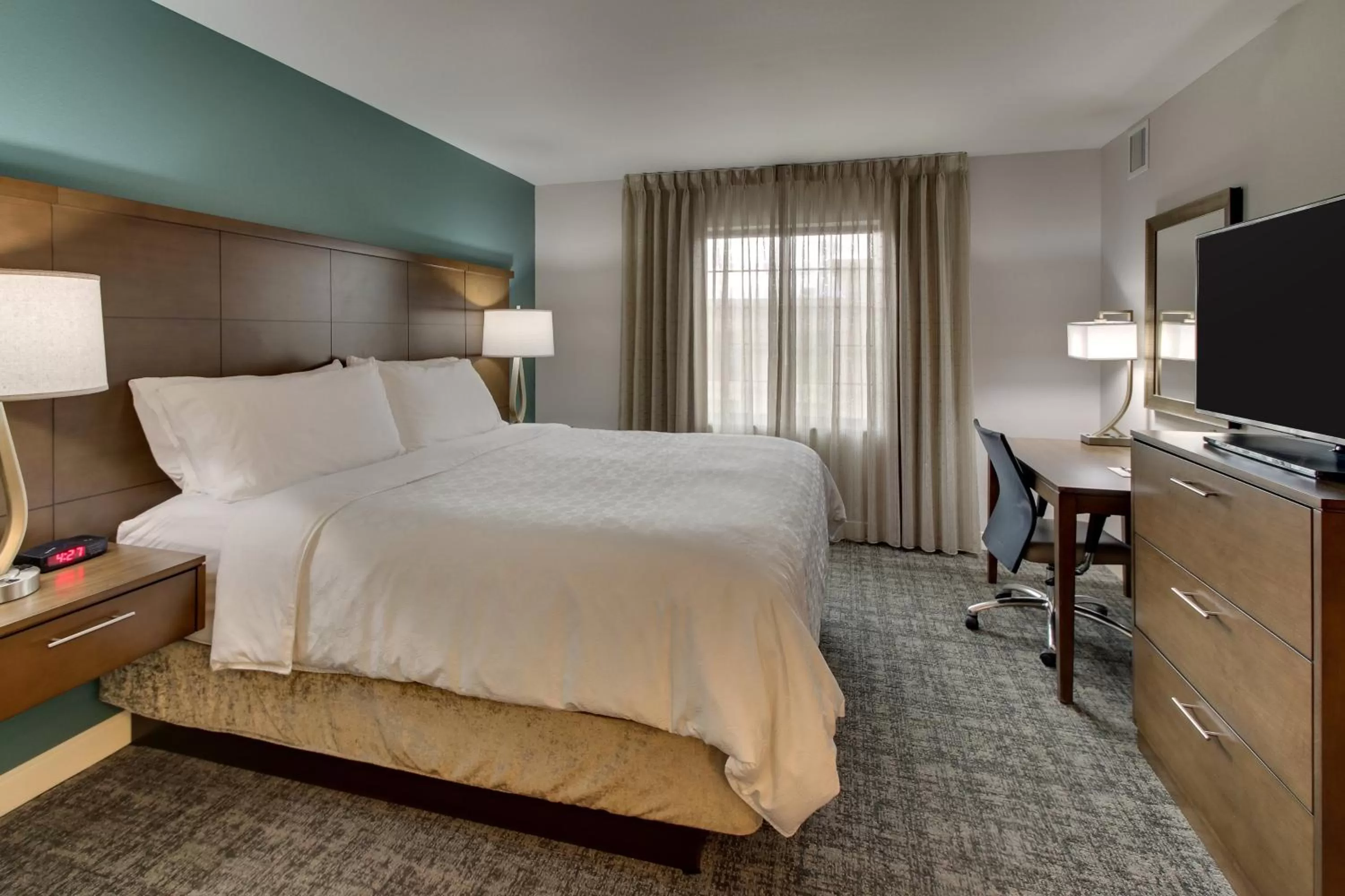 Photo of the whole room, Bed in Staybridge Suites Missoula by IHG