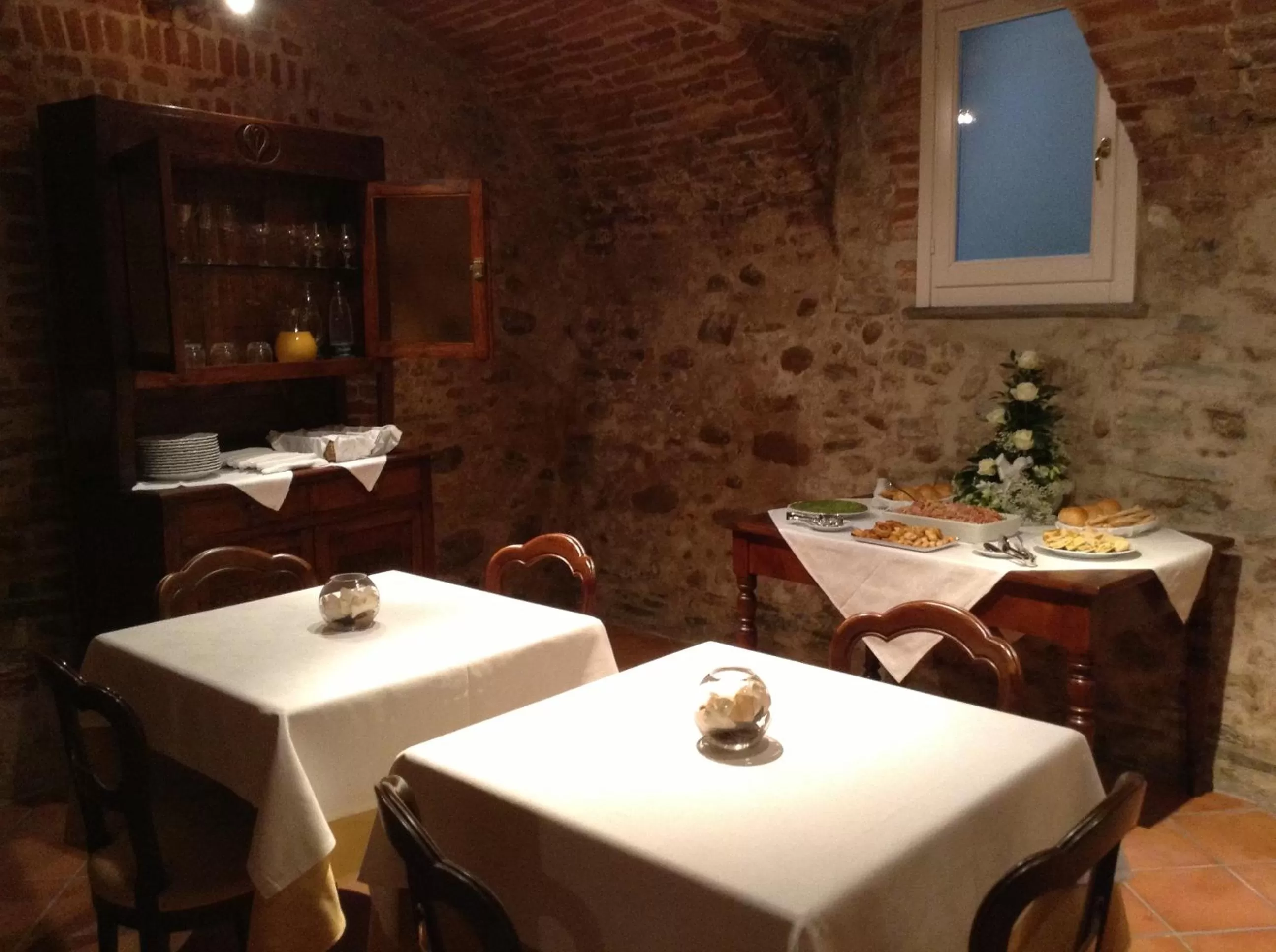 Restaurant/places to eat in Hotel Palazzo Di Mezzo