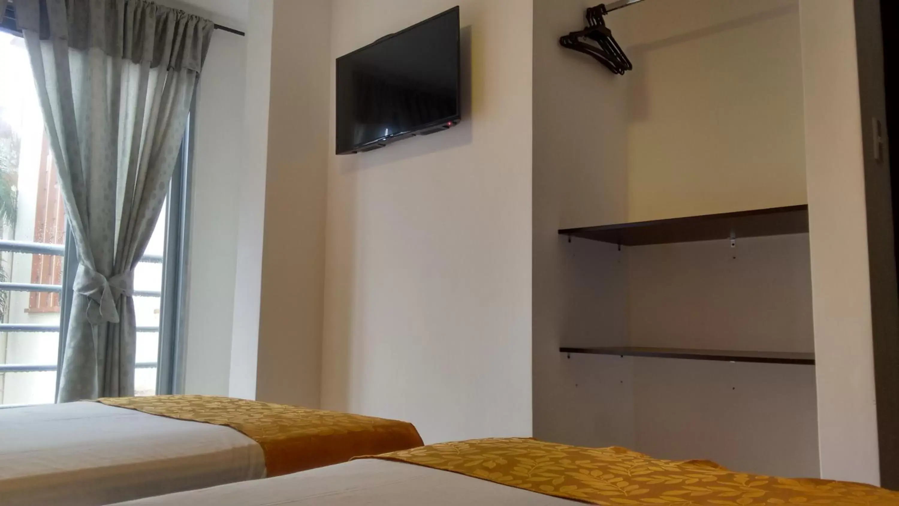 Twin Room in Hotel Anzea Twin Room in Hotel Anzea