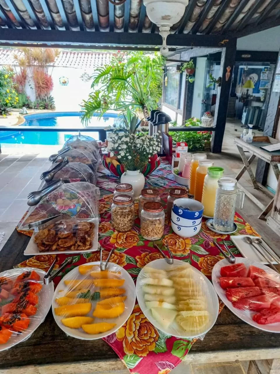 Breakfast in Vila Bela-Emília