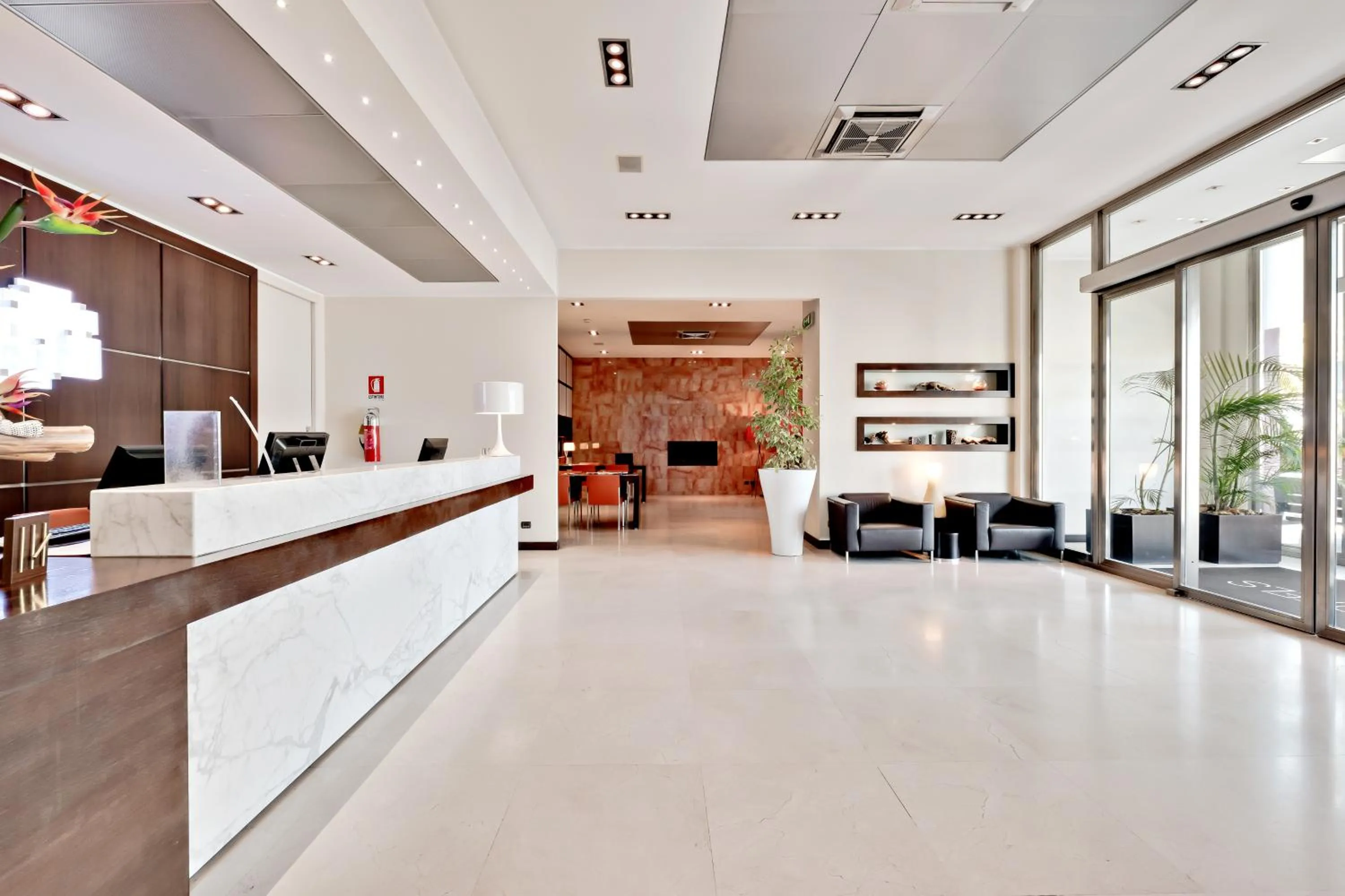Lobby or reception in Italiana Hotels Cosenza