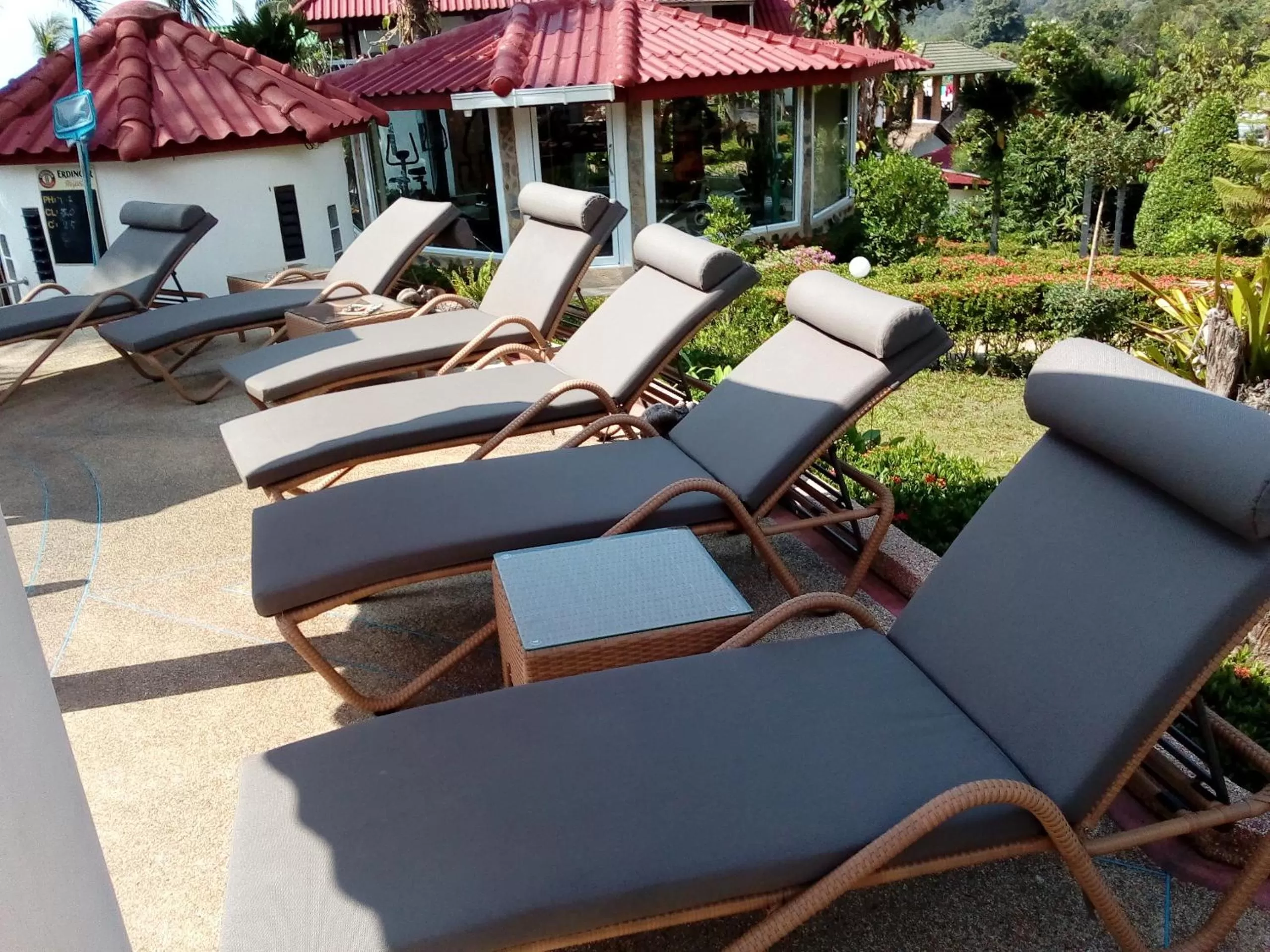 Swimming pool in Top Resort