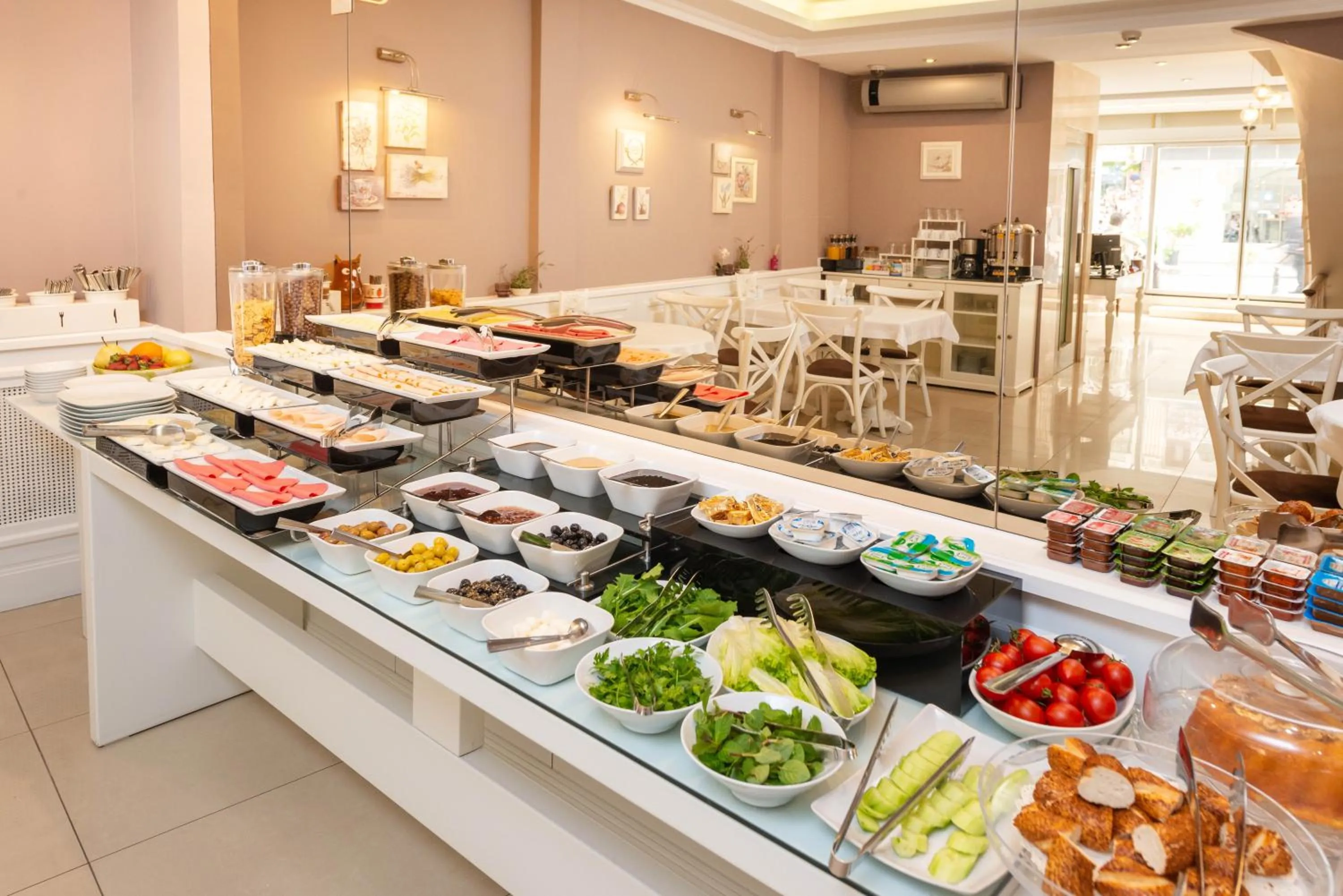 Buffet breakfast in Mr. Bird Hotel