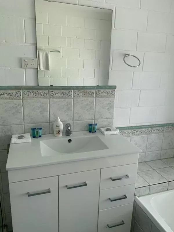 Bathroom in Archipelago Apartments Esperance