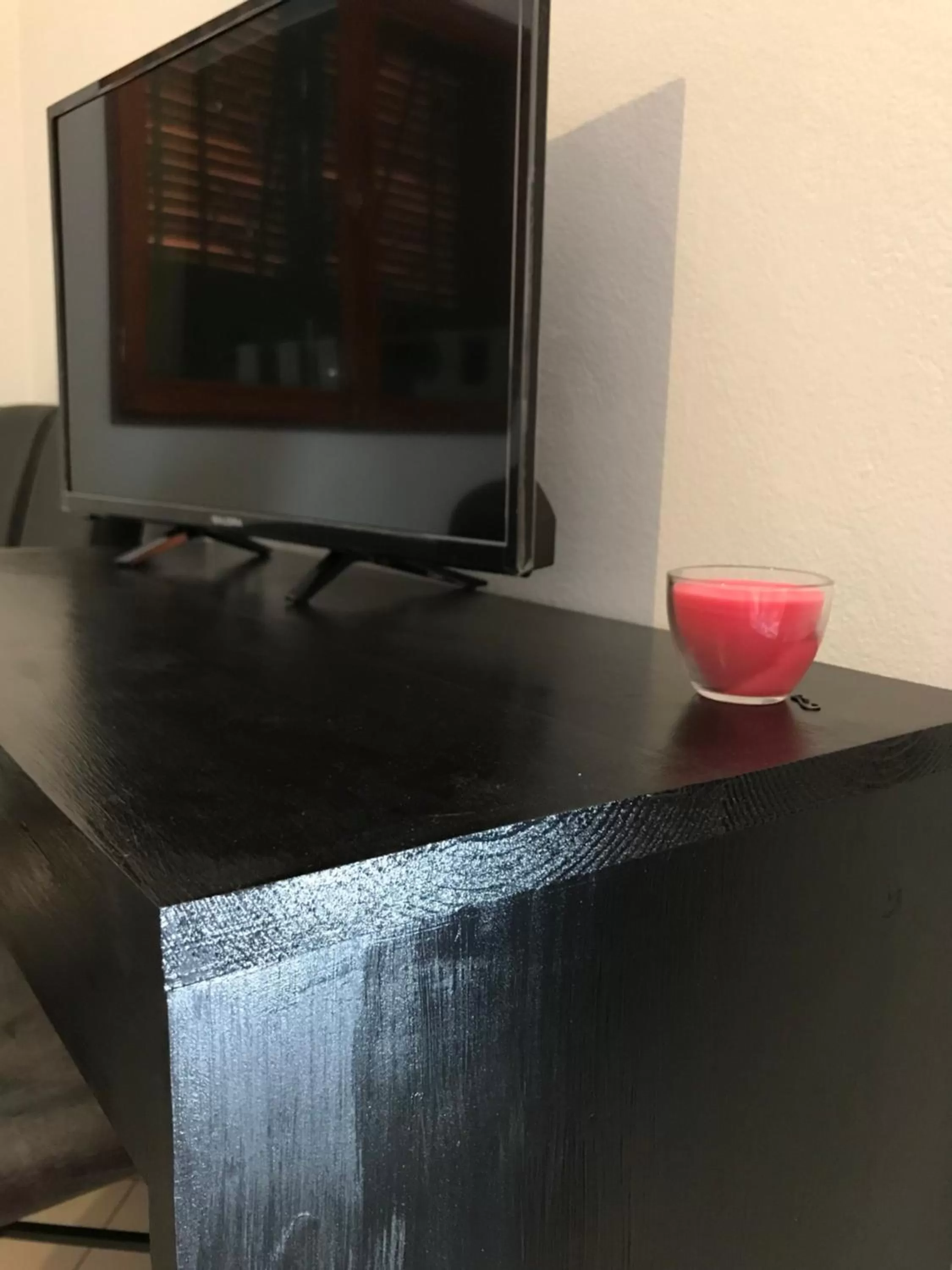 TV and multimedia, TV/Entertainment Center in Blue eagle