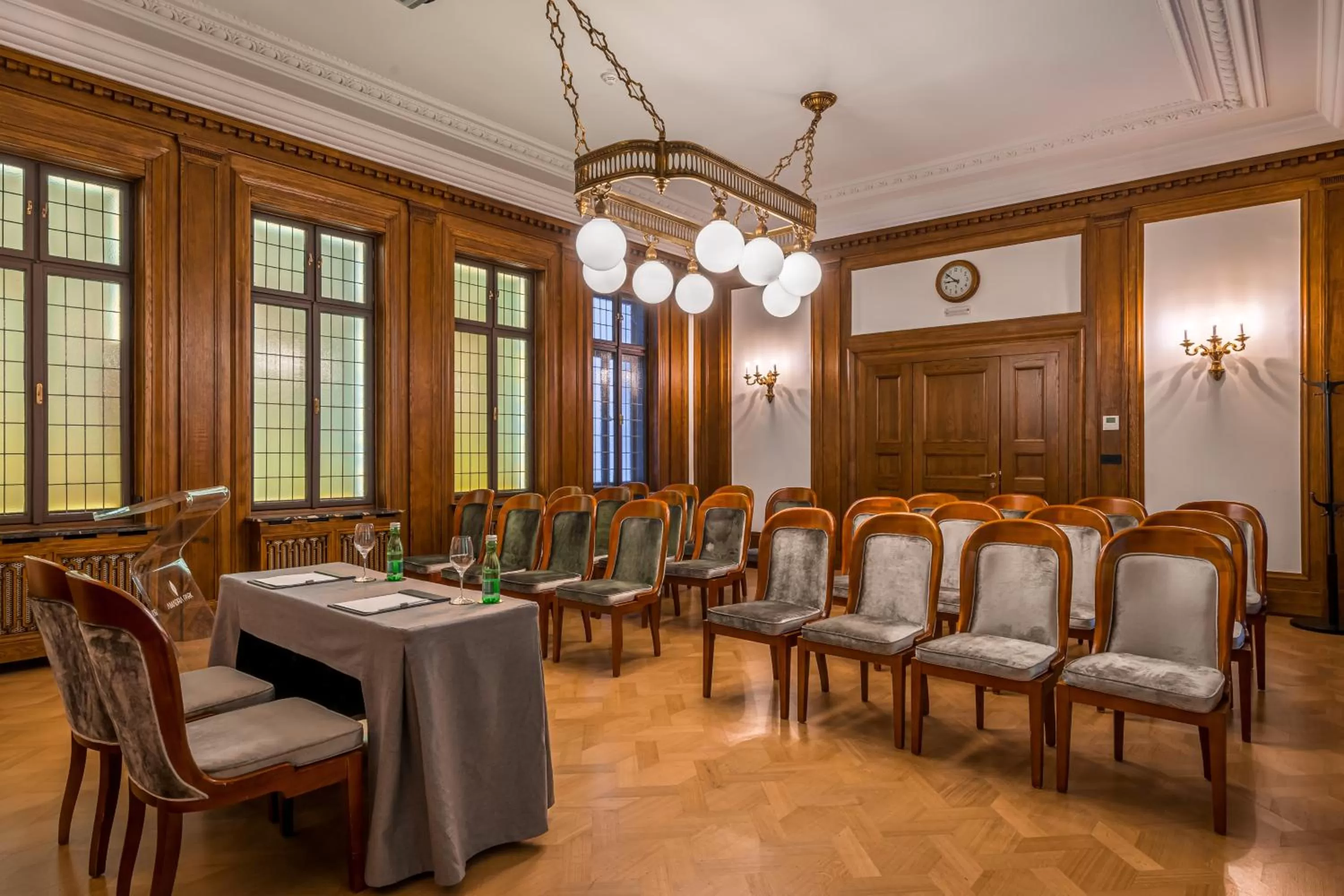 Meeting/conference room in Hotel Capital