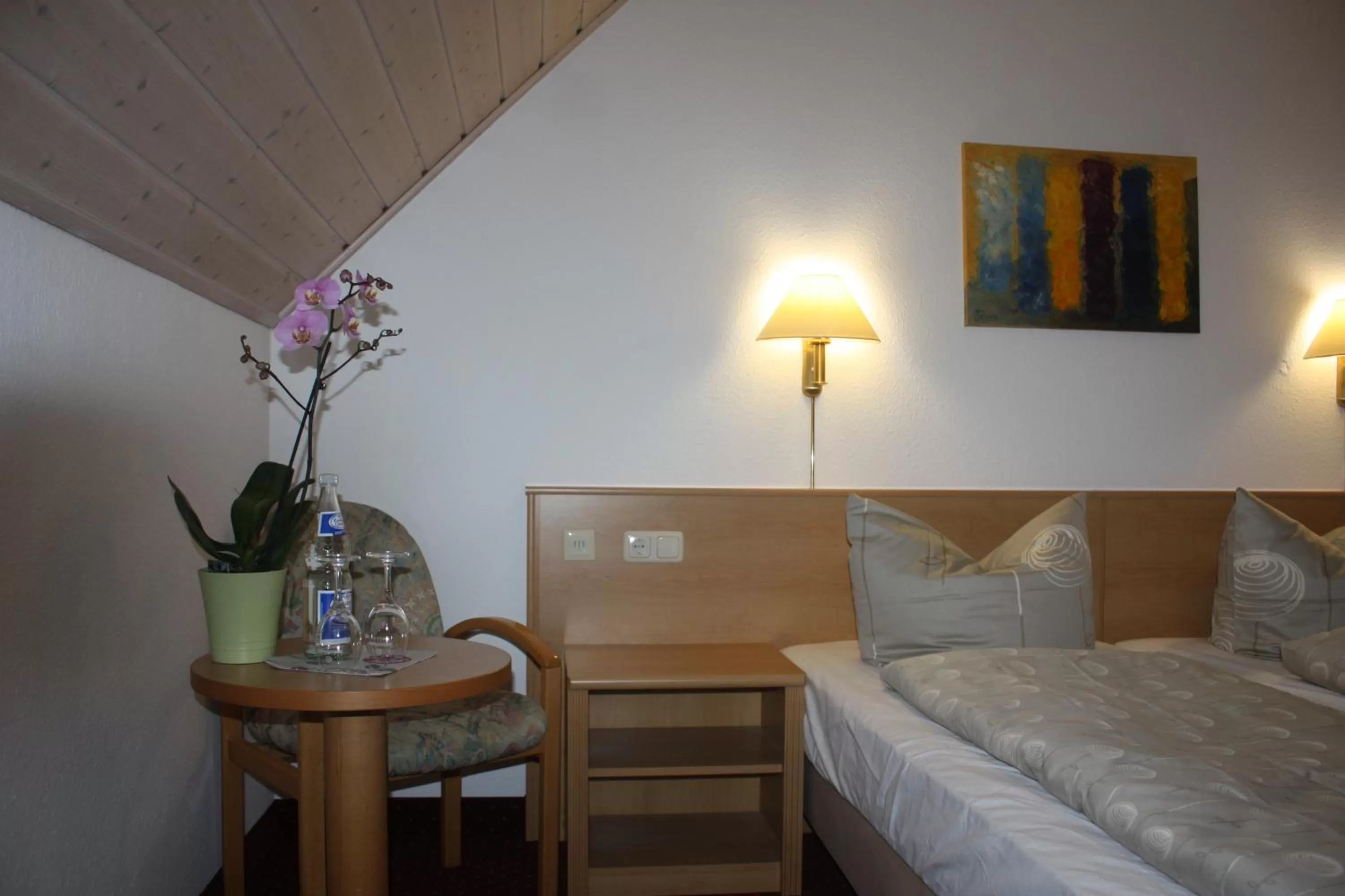 Bed in Landhotel Garni am Mühlenwörth