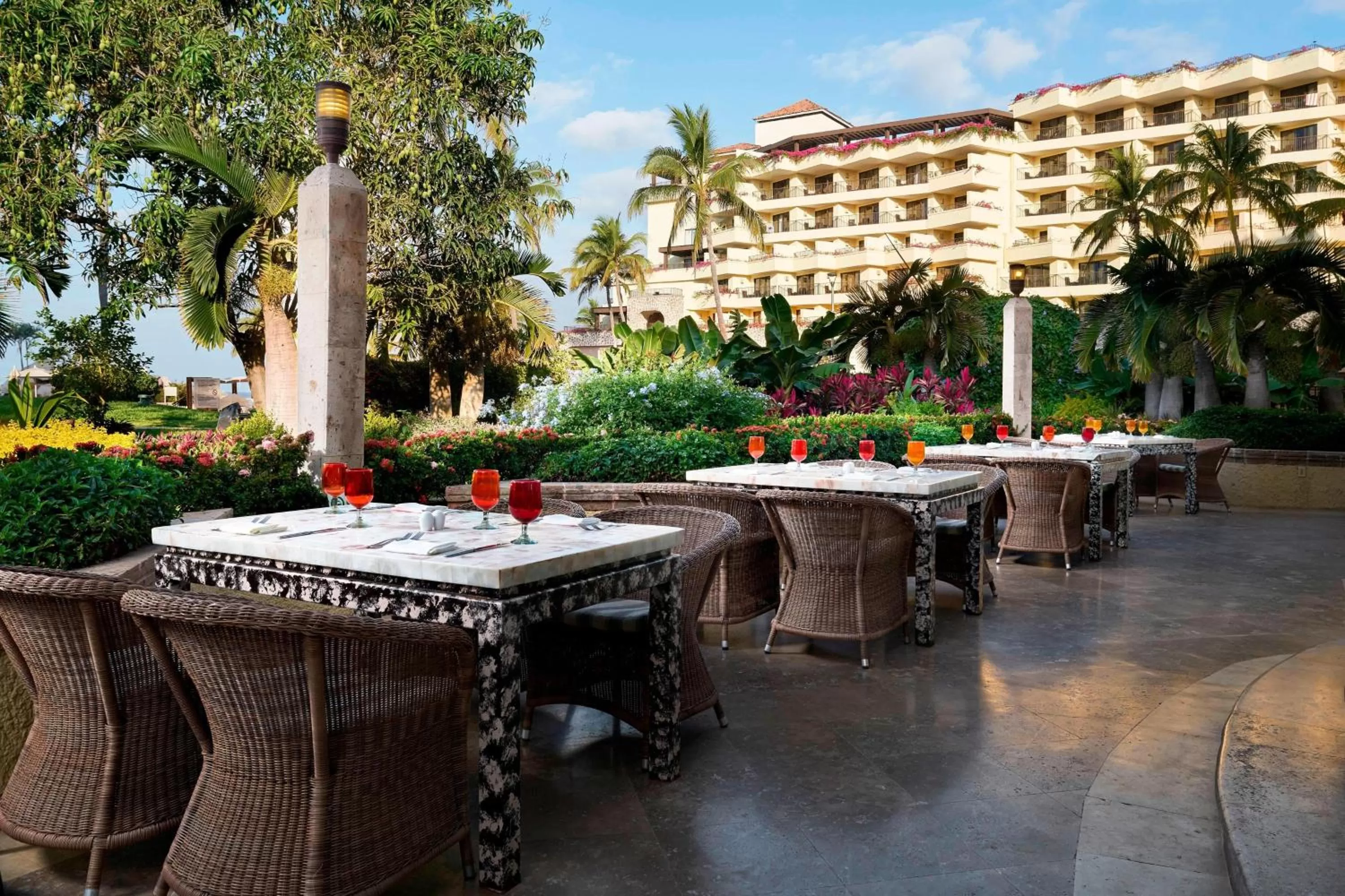 Restaurant/places to eat in Marriott Puerto Vallarta Resort & Spa