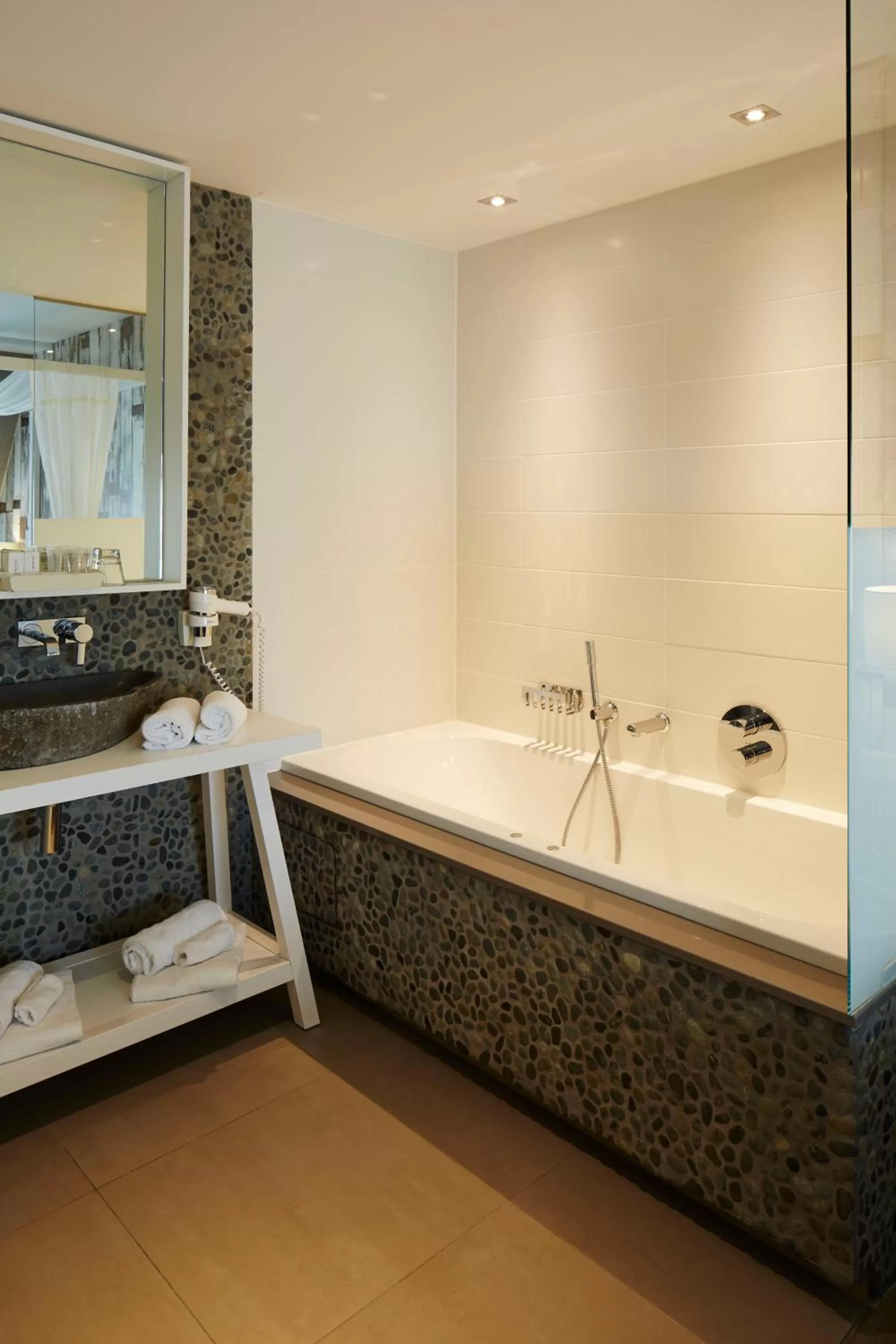 Hot Tub in Van der Valk hotel Den Haag Wassenaar