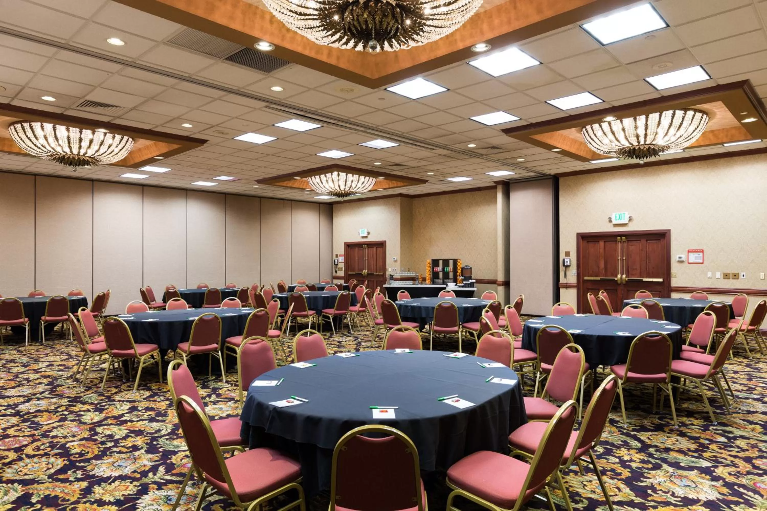 Meeting/conference room in Holiday Inn Sacramento Downtown-Arena by IHG
