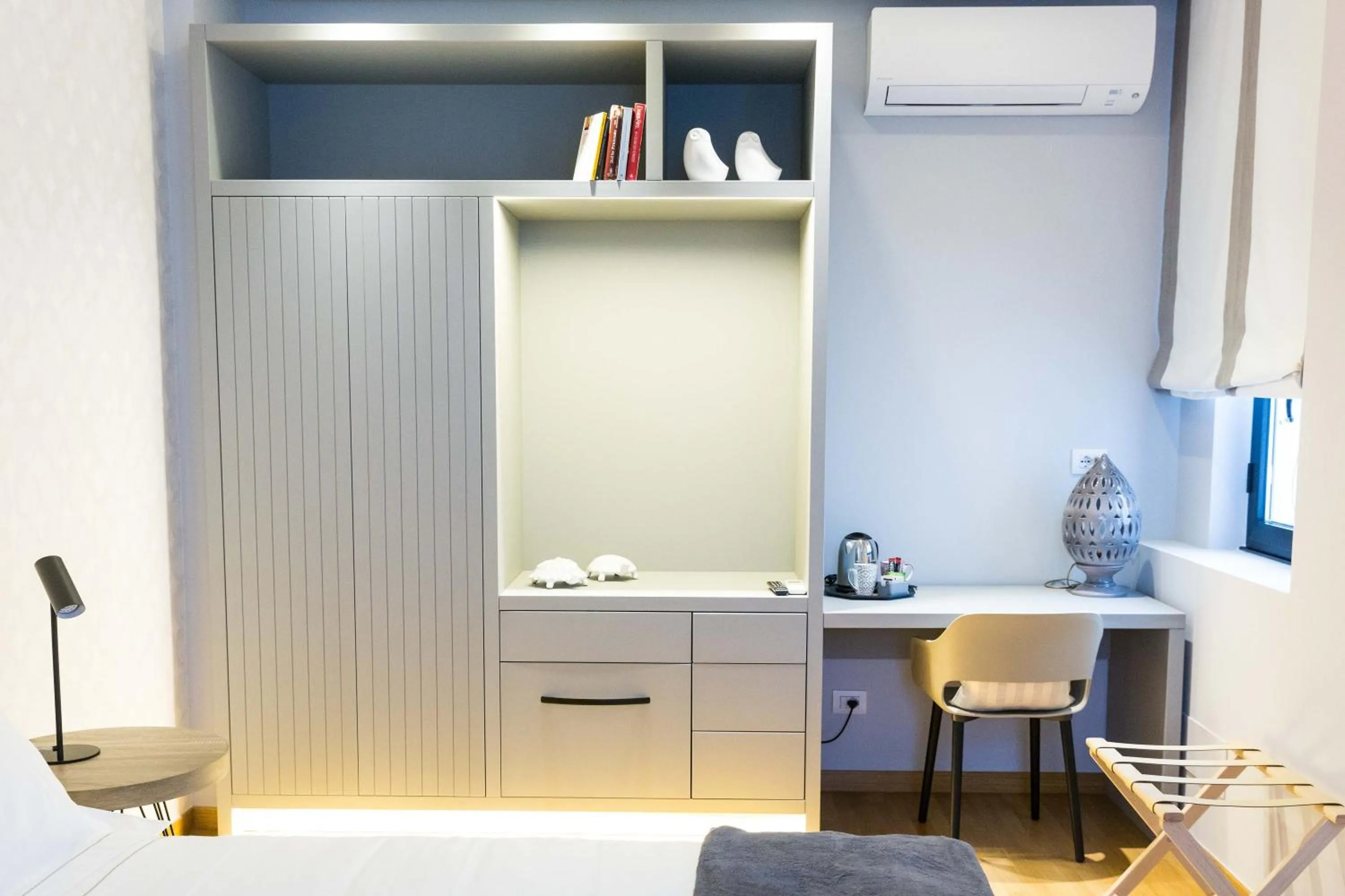 Bed in 200 ROOMS & TERRACE