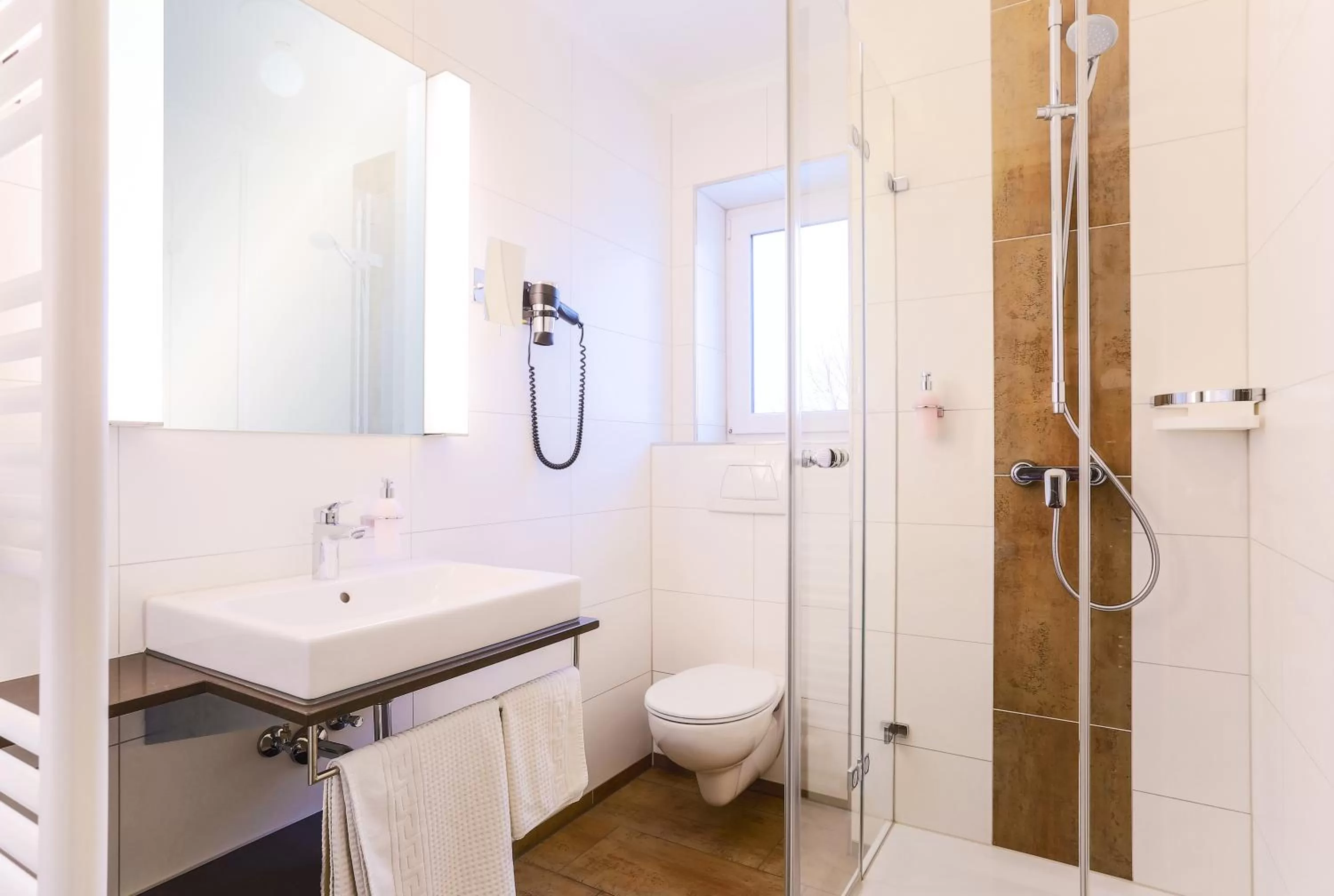 Photo of the whole room in Hotel - Restaurant Erich Rödiger