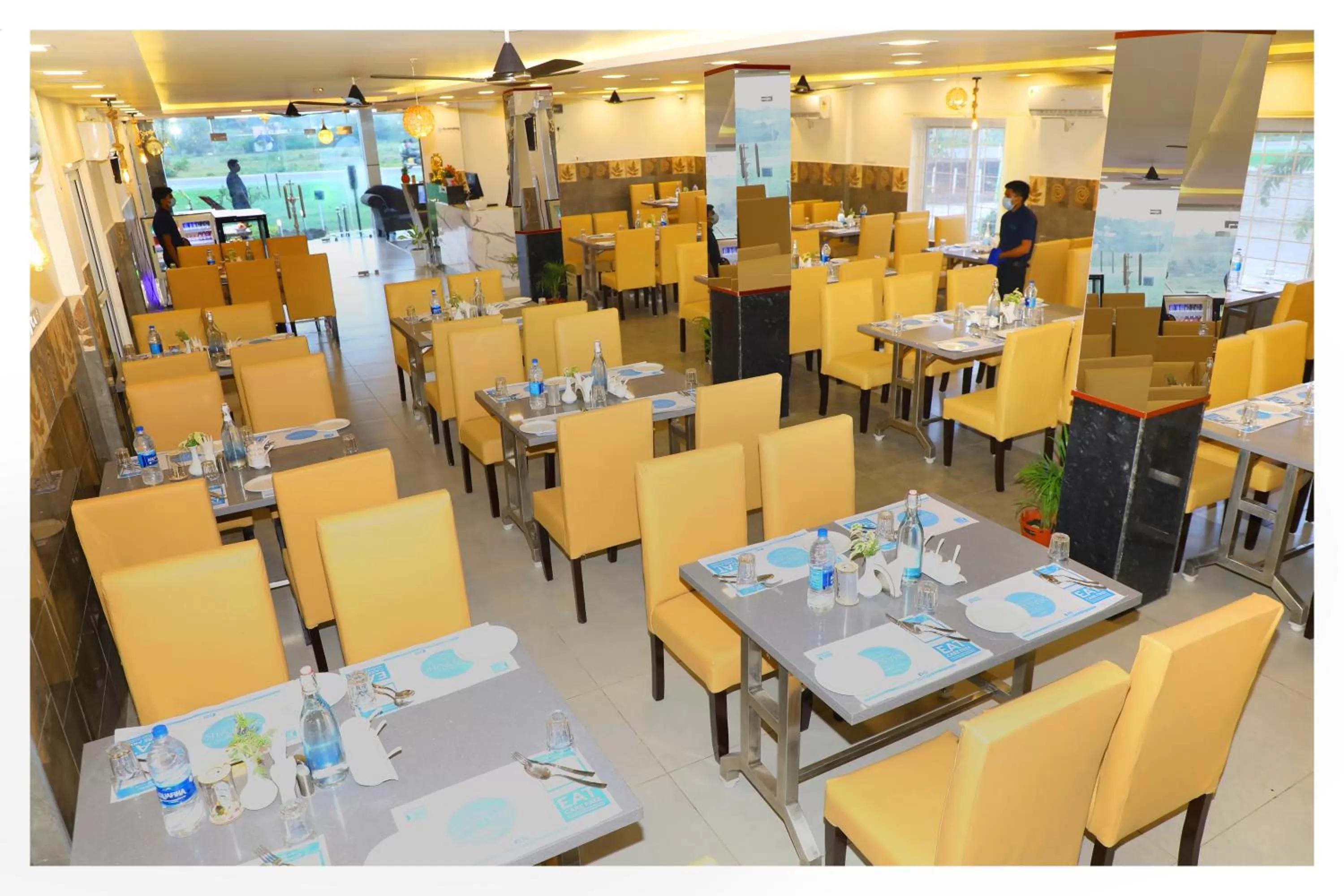 Restaurant/Places to Eat in Clarks Inn Express ,Sirkazhi