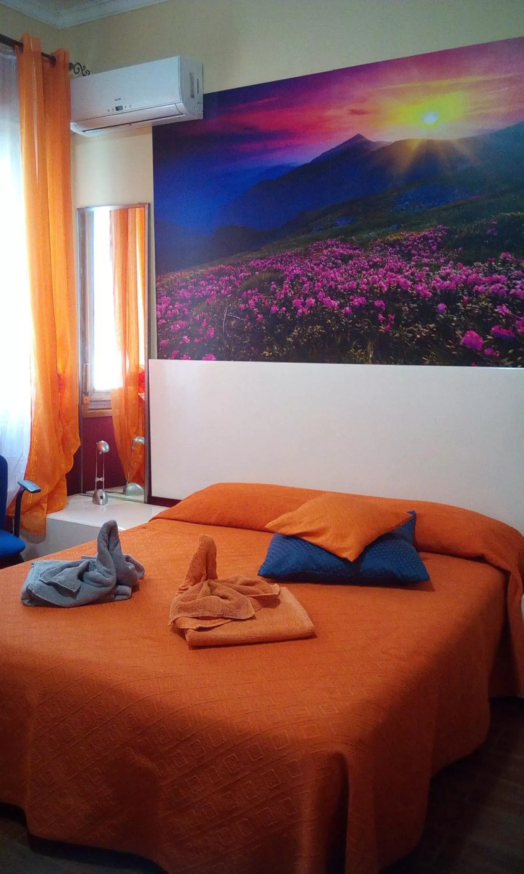 Double or Twin Room - single occupancy in Villa Morgante B&B Double or Twin Room - single occupancy in Villa Morgante B&B