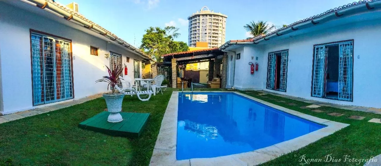 Swimming Pool in Pousada Italia