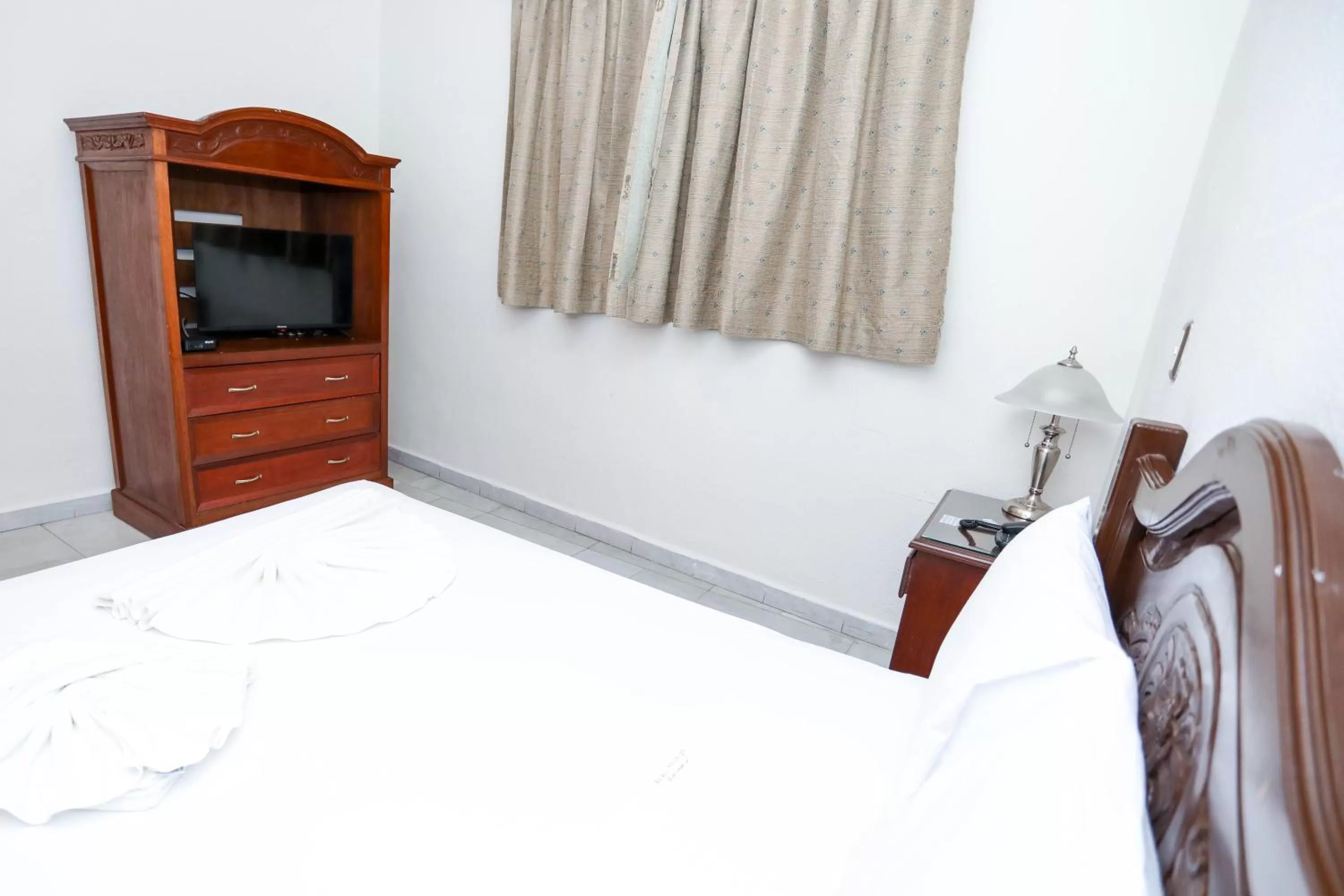 Bedroom in Hotel Avenida Cancun